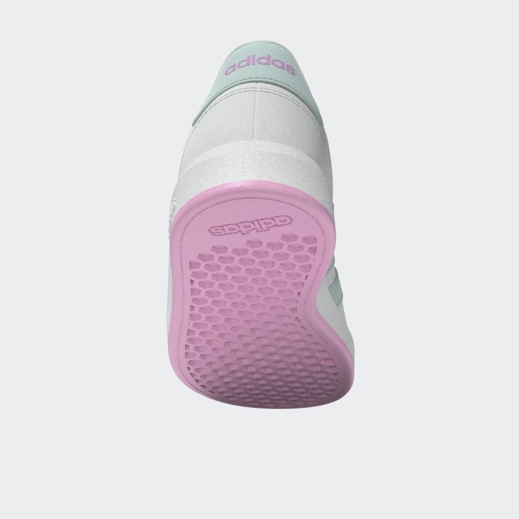 adidas Sportswear Klettschuh »GRAND COURT COURT ELASTIC LACE AND TOP STRAP«, Design auf den Spuren des adidas Superstar
