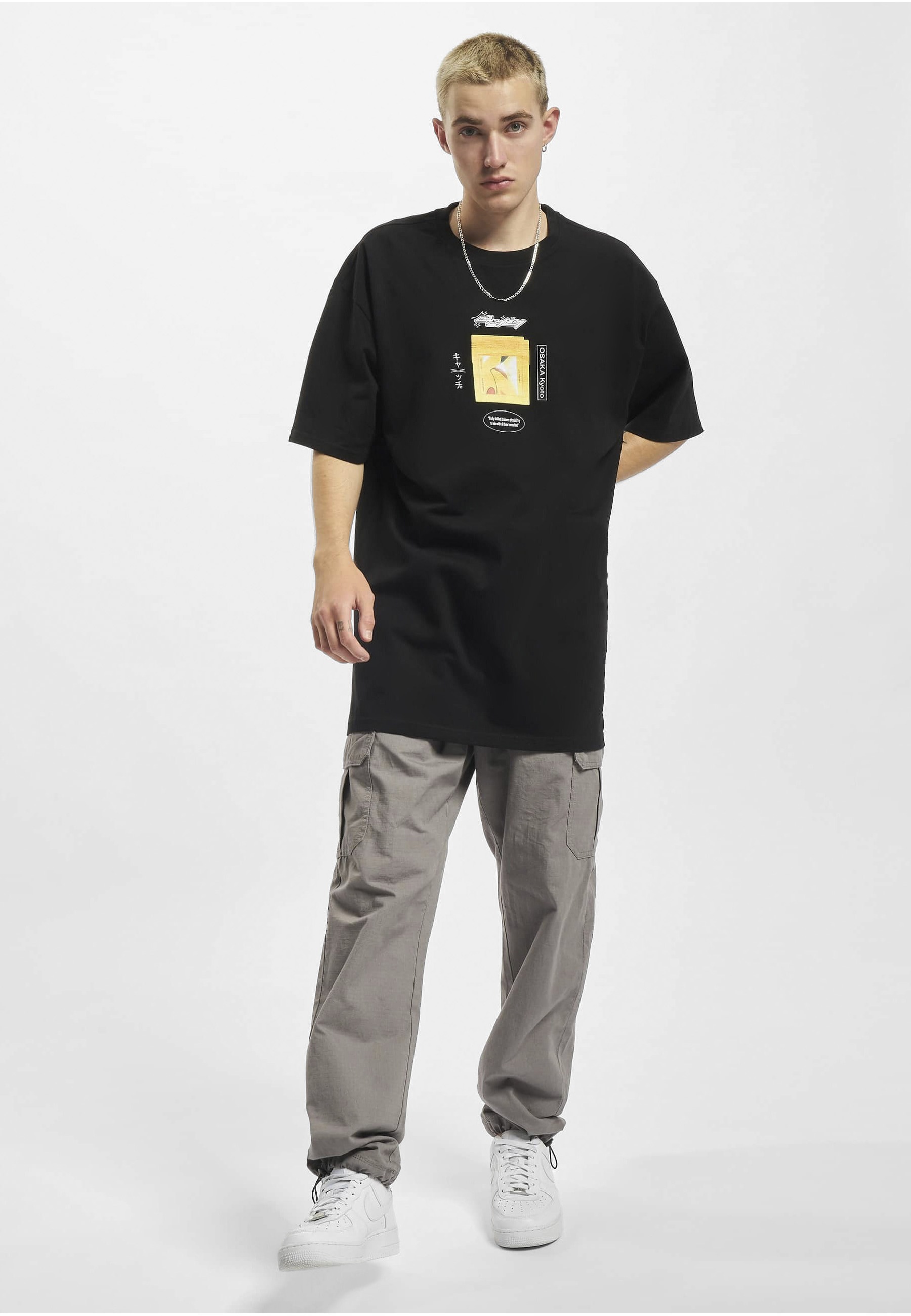 Upscale by Mister Tee T-Shirt »Upscale by Mister Tee Unisex Catch Em 2.0 Oversize Tee« 1