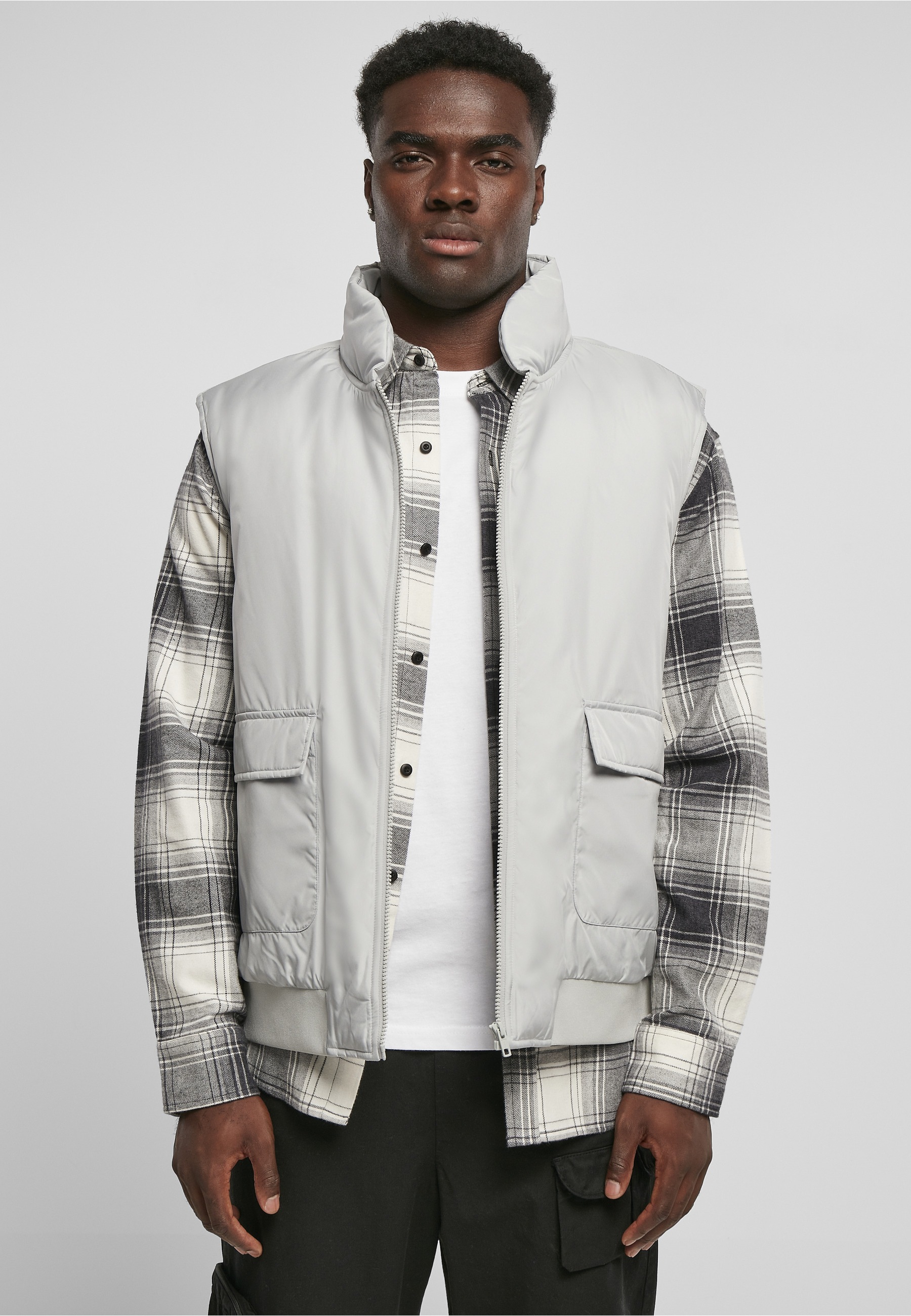 URBAN CLASSICS Jerseyweste »Urban Classics Herren Clean Puffer Vest« 1