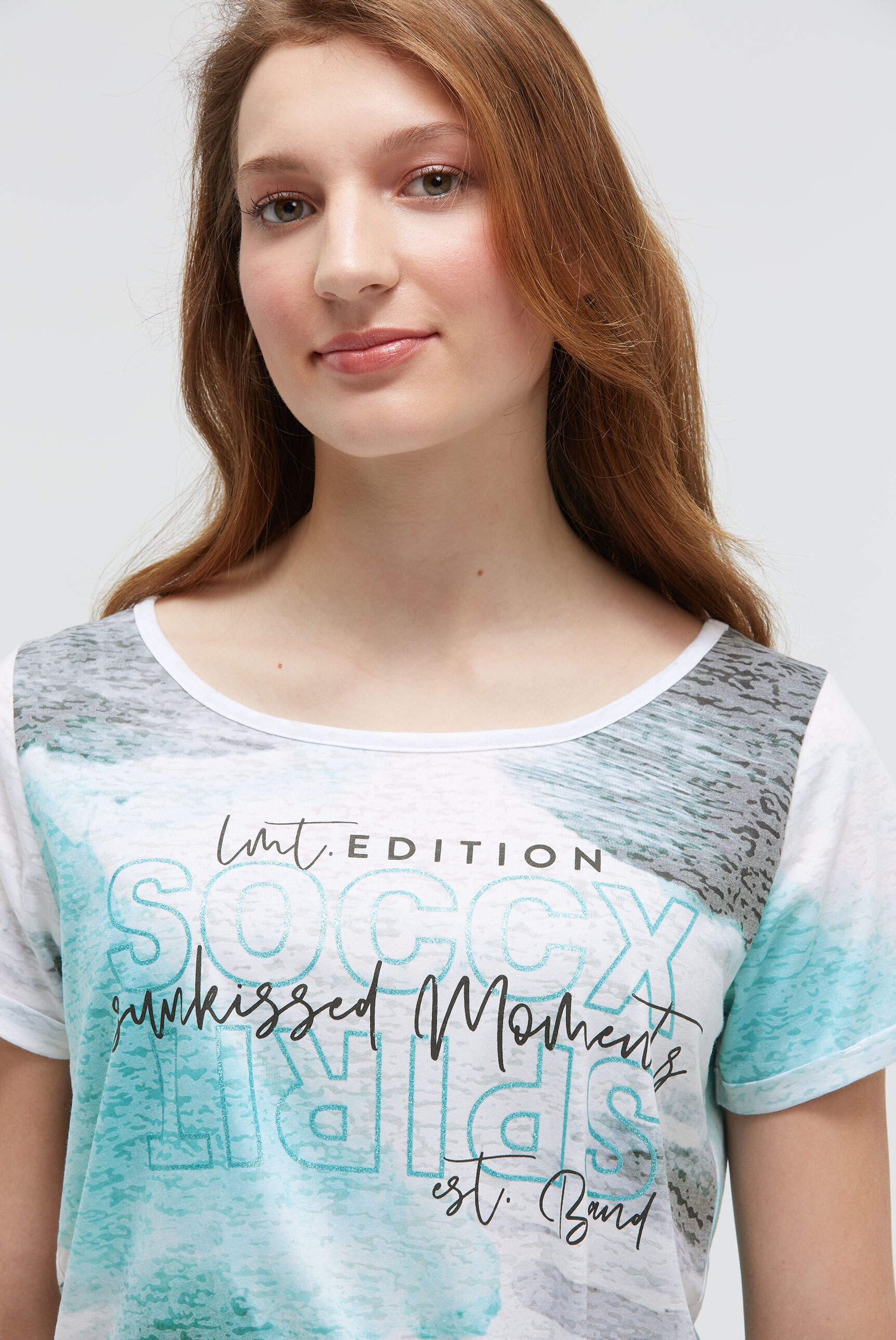 SOCCX Rundhalsshirt, mit Turn-Up-Ärmel