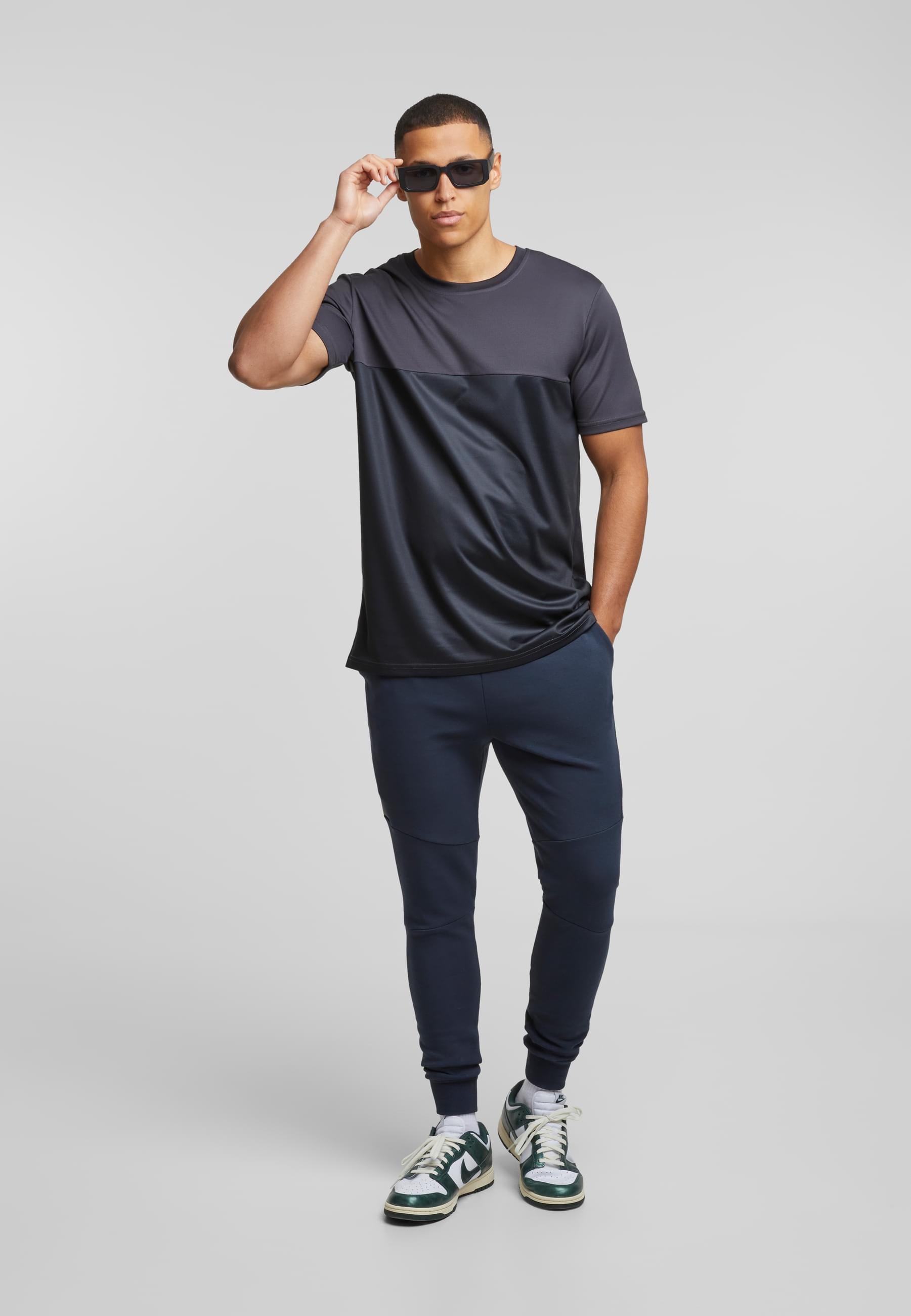 MisterTee T-Shirt »MisterTee Basic T-Shirt«, (1 tlg.)