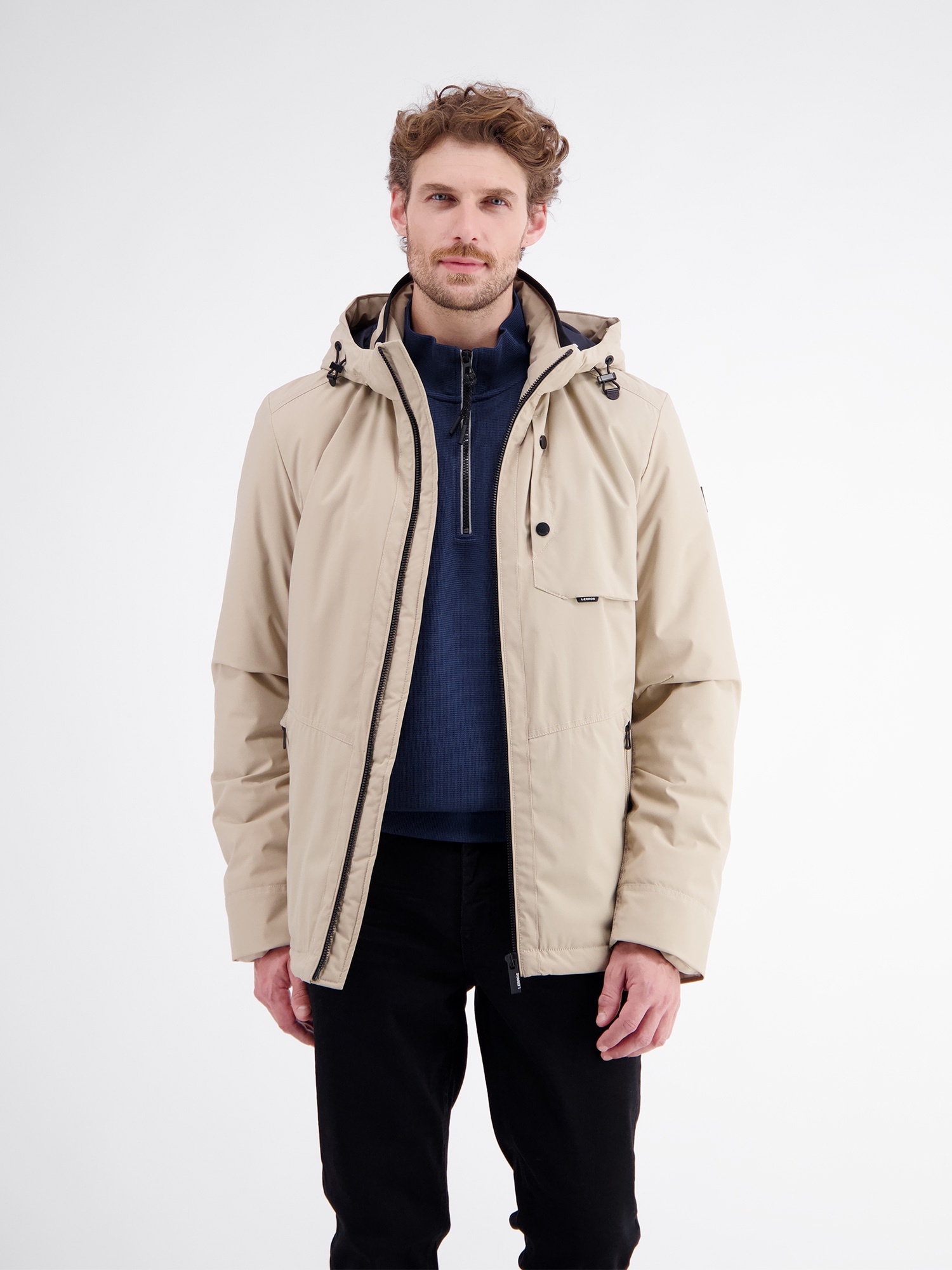 LERROS Outdoorjacke "Sportive Jacke aus wind- und wasserabweisender Kunstfaser" mit Kapuze