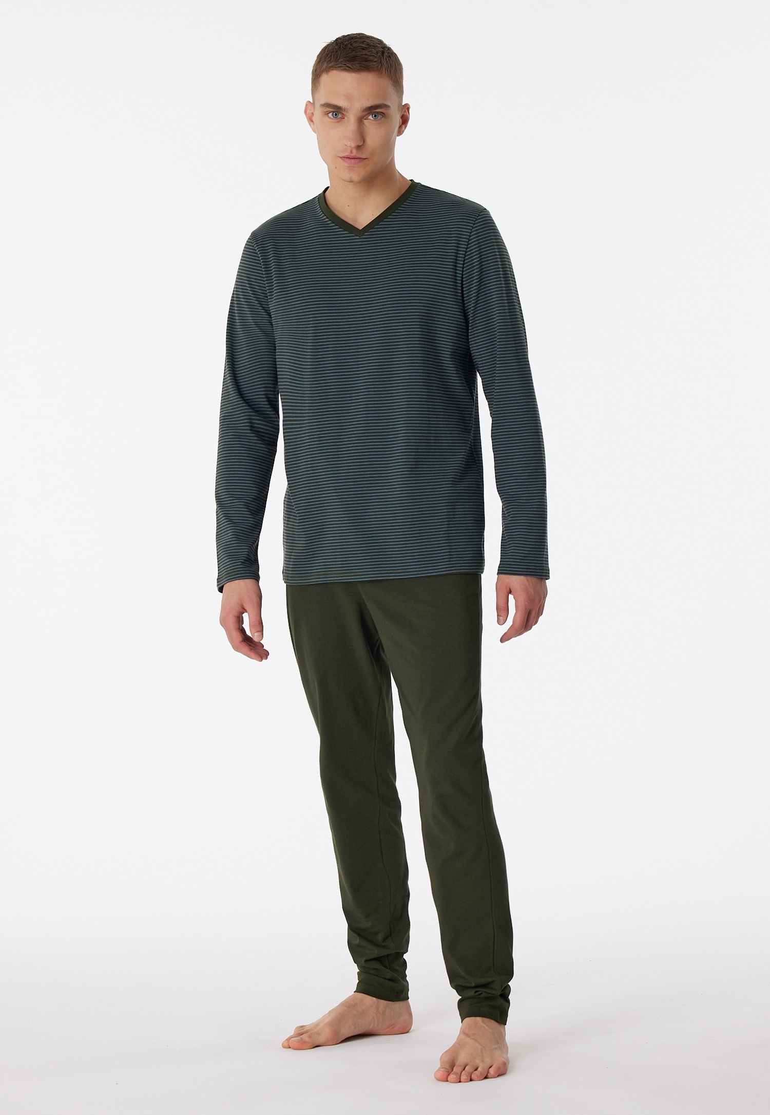 Pyjama »"95/5"«, (2 tlg.), geringeltes Langarmshirt mit eingefasstem V-Ausschnitt