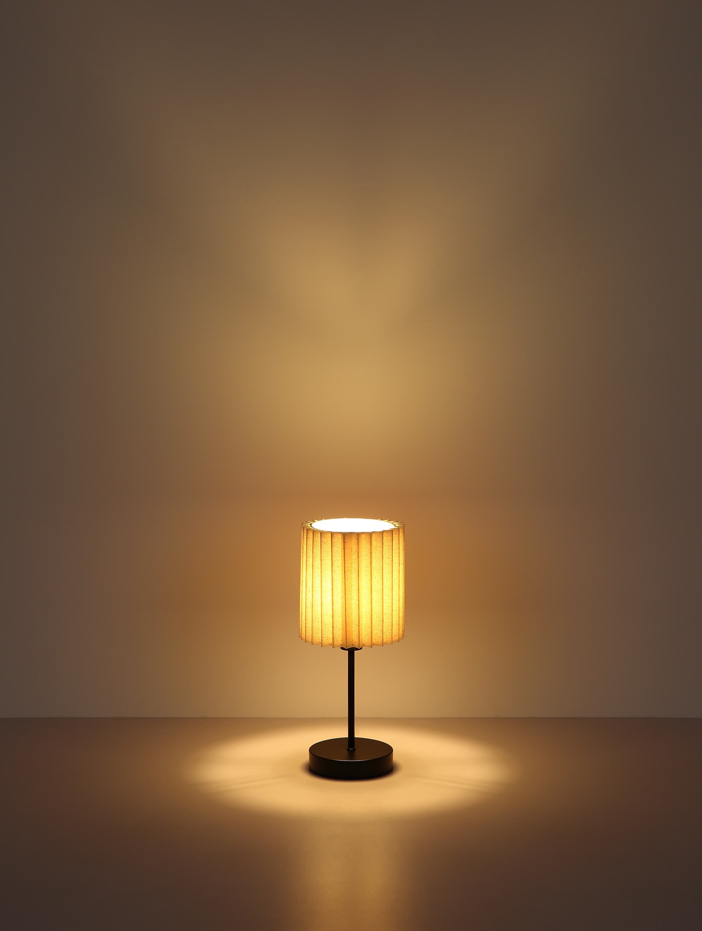 GLOBO LIGHTING Tischleuchte »PAGE« E14 1 Stk. Tischlampe Nachttischlampe Deko-Tischleuchte Schlafzimmer