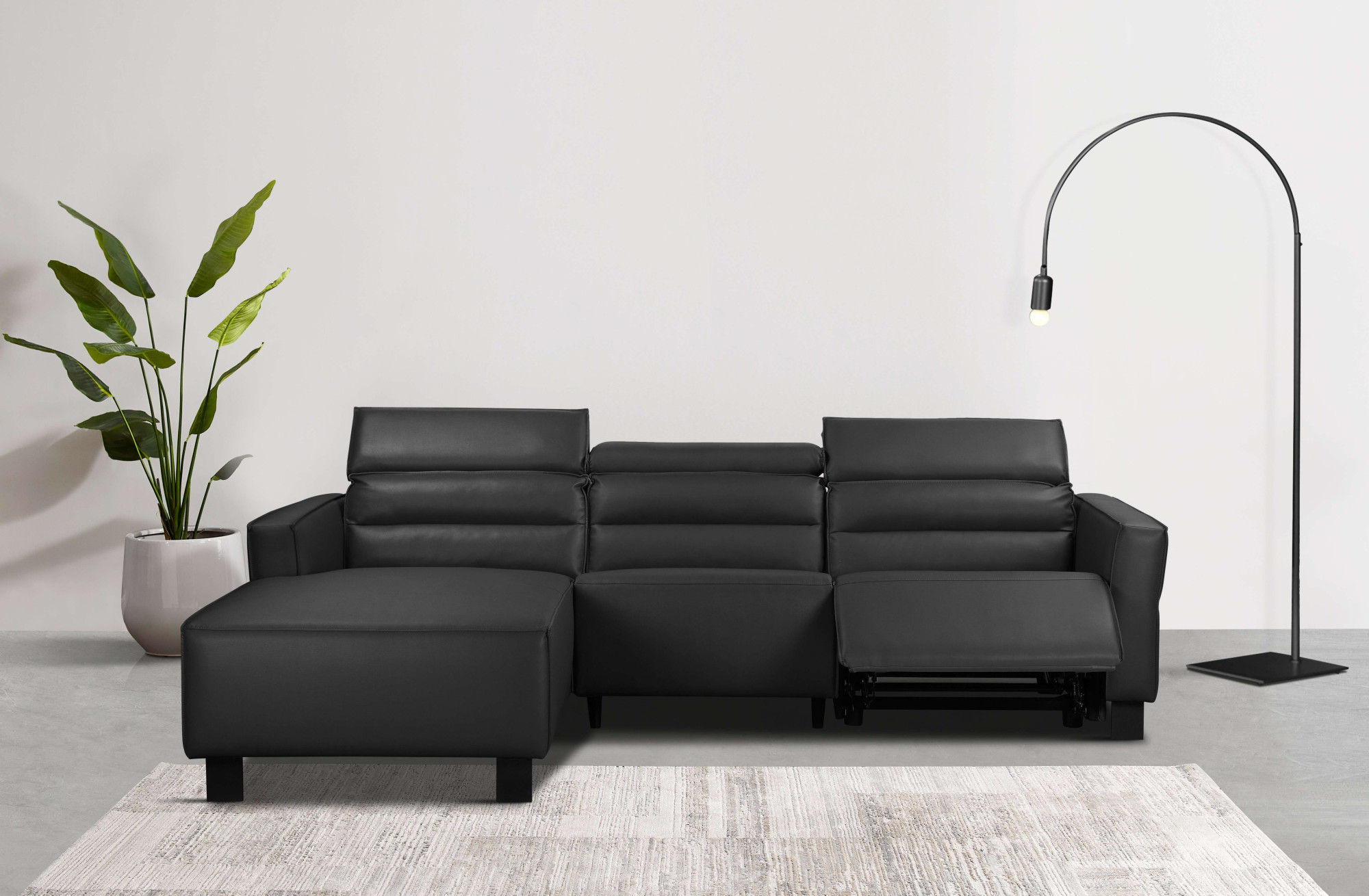 OTTO home Sofa "CARPARI Lederoptik,L-Form,224 cm, man./elektr. Relaxfunktion" (USB A/C), sowie Kopfteilverstellung