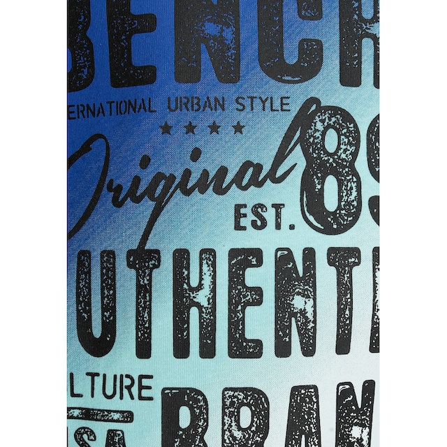 Bench. | mehrfarbigem BAUR »mit Friday Black T-Shirt Logodruck«