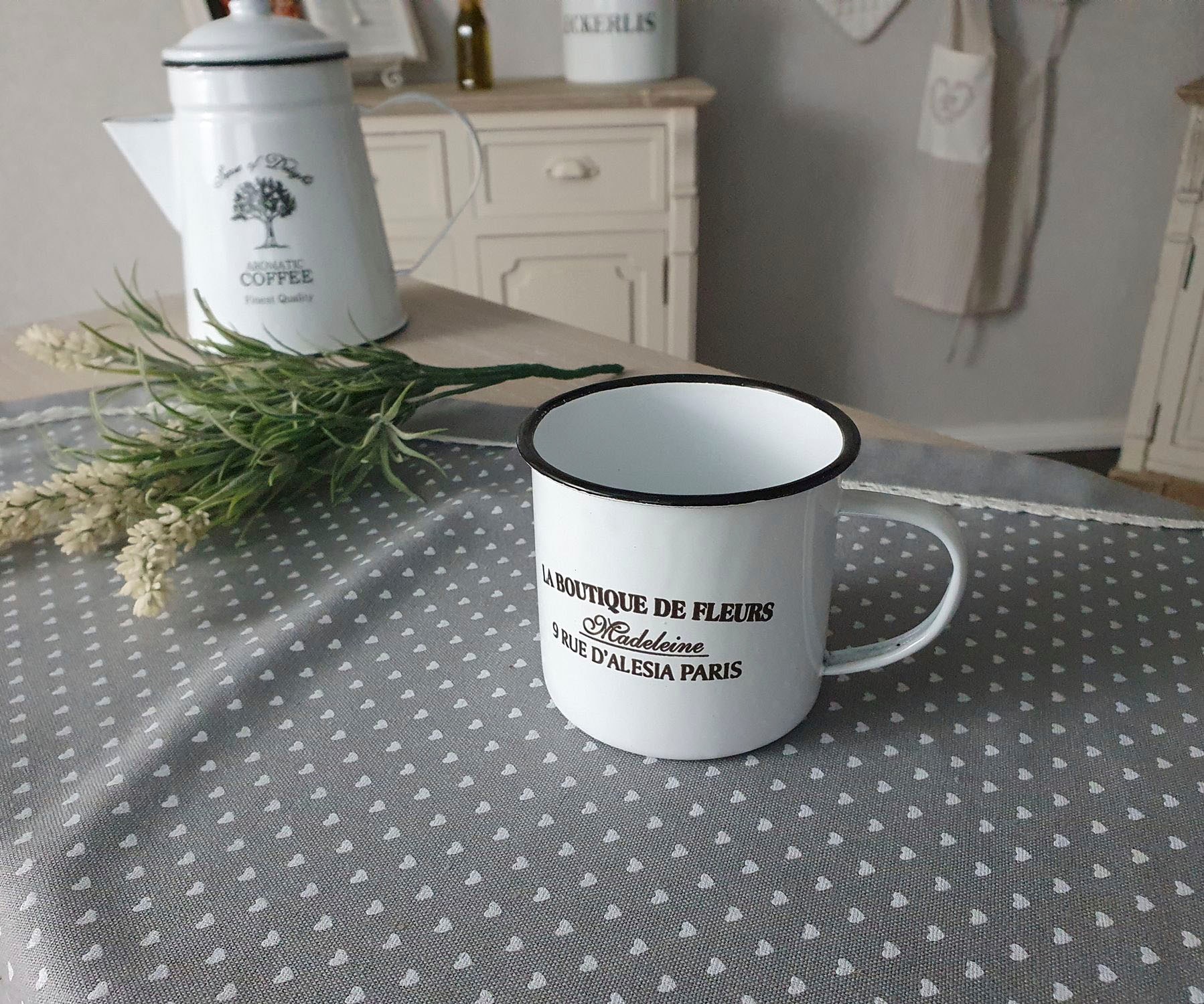 Ambiente Haus Tasse "Becher DE FLEUR aus Emaille in Antikweiß" günstig online kaufen