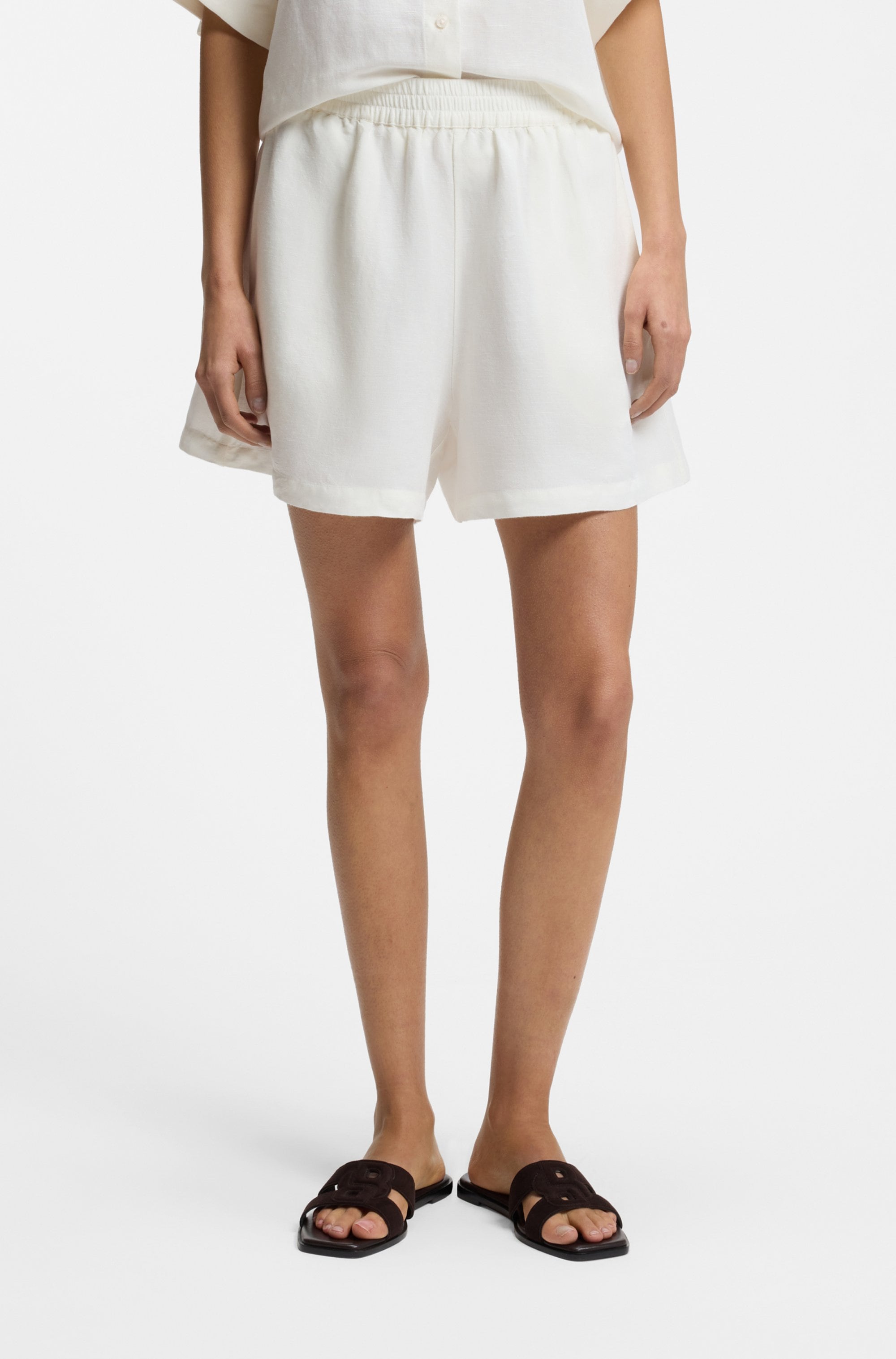 BOSS ORANGE Shorts "Tallan Premium Damenmode" aus einem Leinen-Mix günstig online kaufen