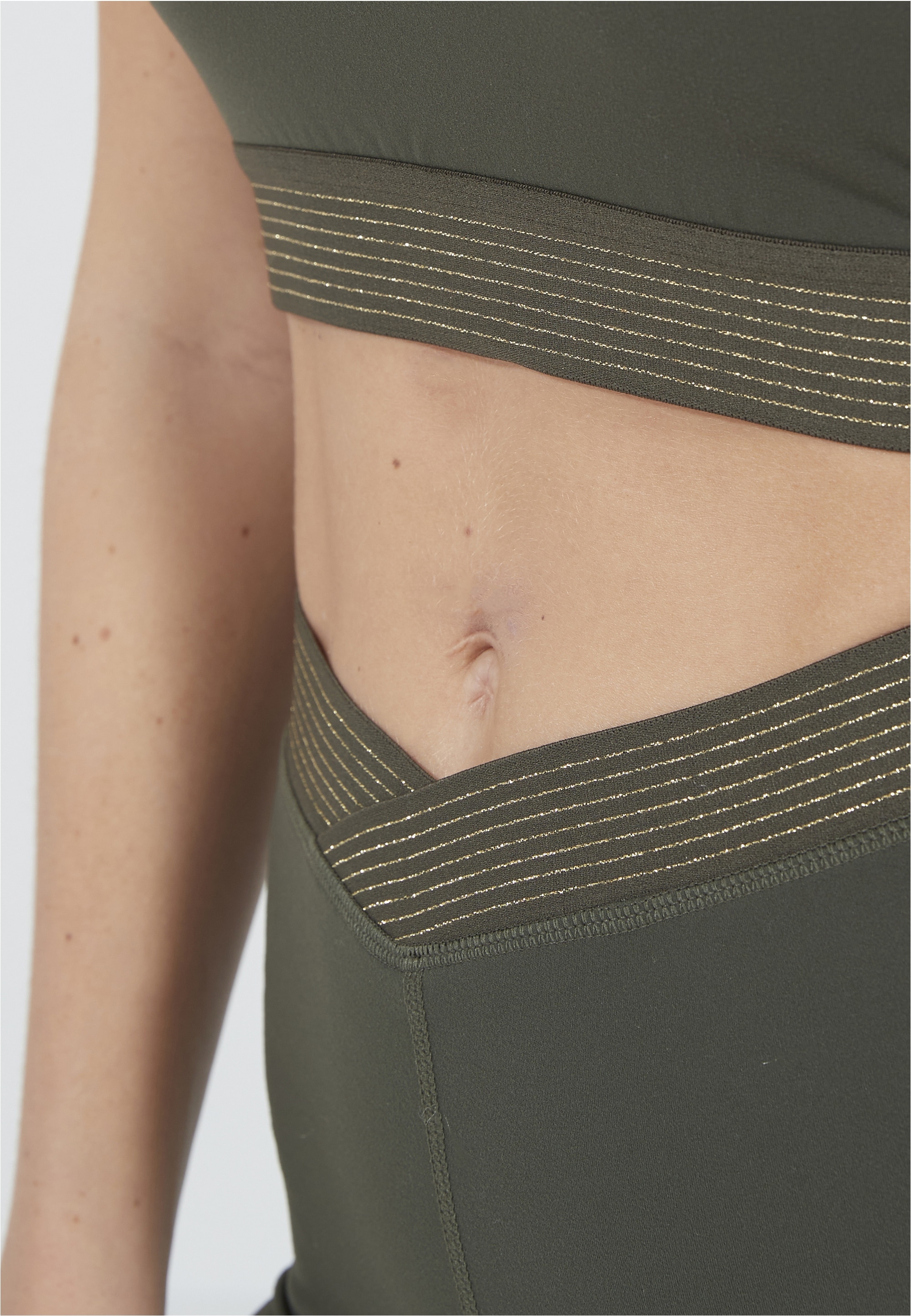 ATHLECIA Funktionstights »FELIZ«, mit goldbesticktem Hüftbund im Ethno-Style