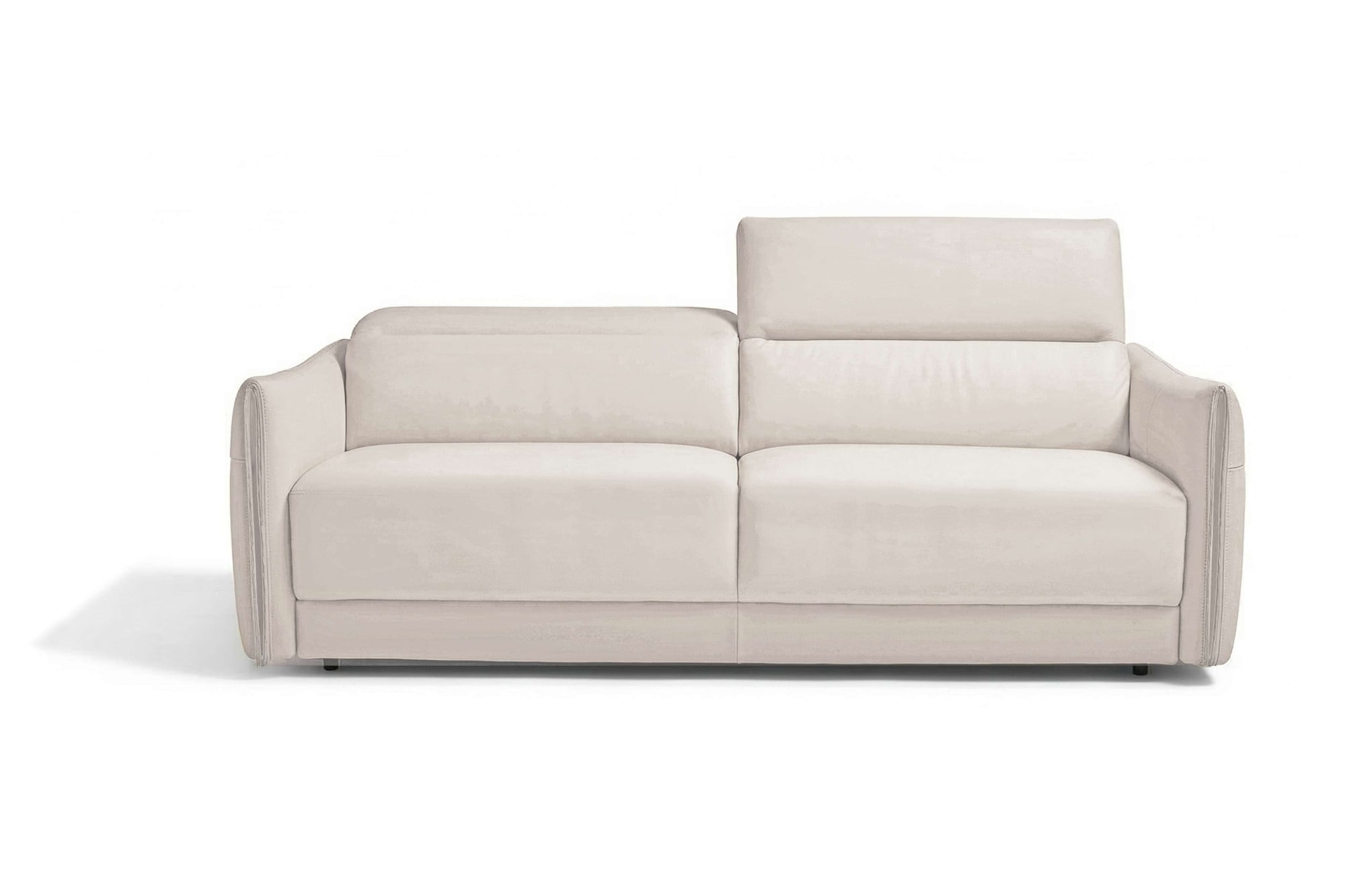 Egoitaliano Schlafsofa "FOX, 216 cm, Made in Italy-Designsofa mit Dauerschlaffunktion" Schlafsofa aus Echtleder Bull mit verstellbaren Kopfstützen