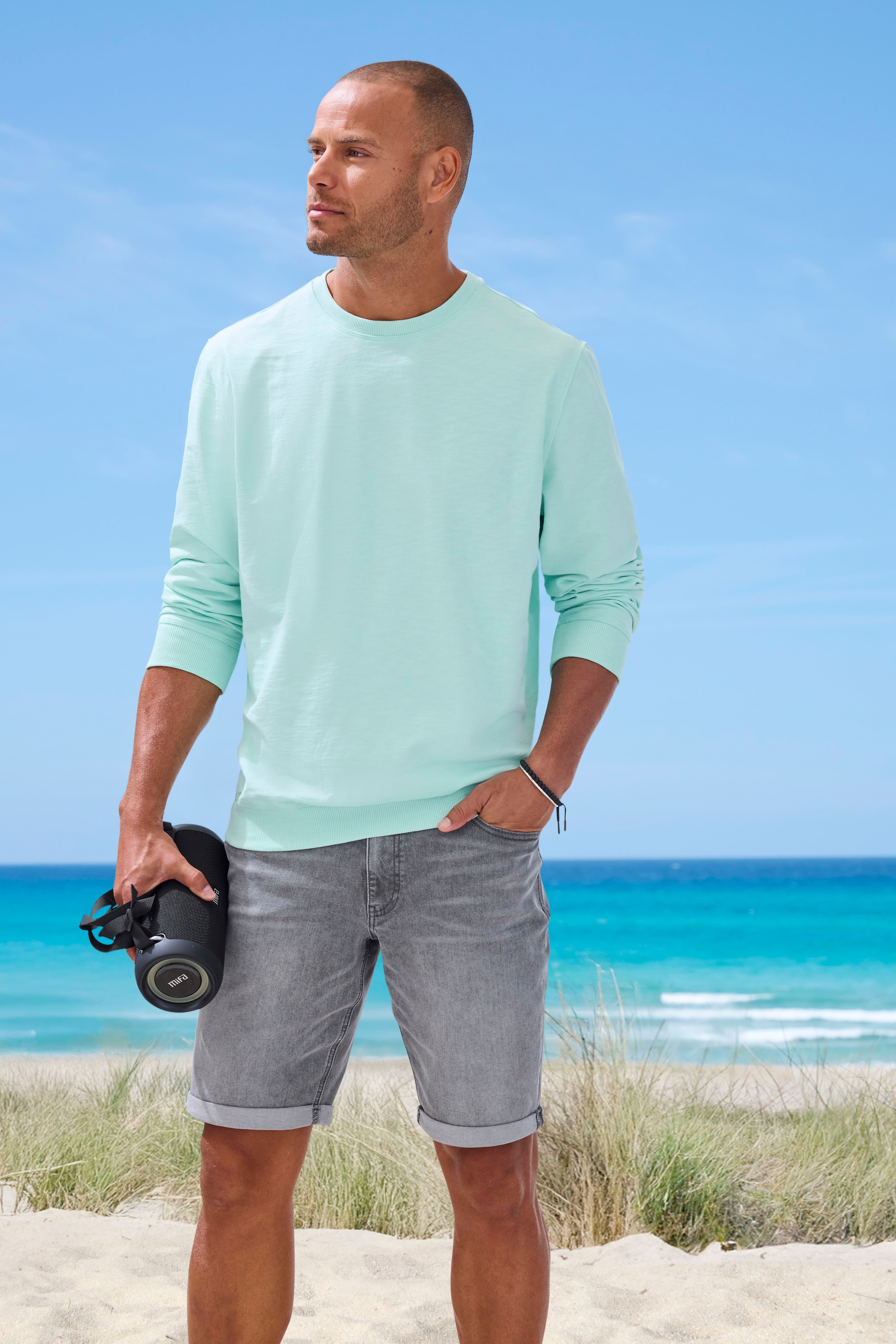 John Devin Langarmshirt in Struktur-Qualität und in modischen Farben