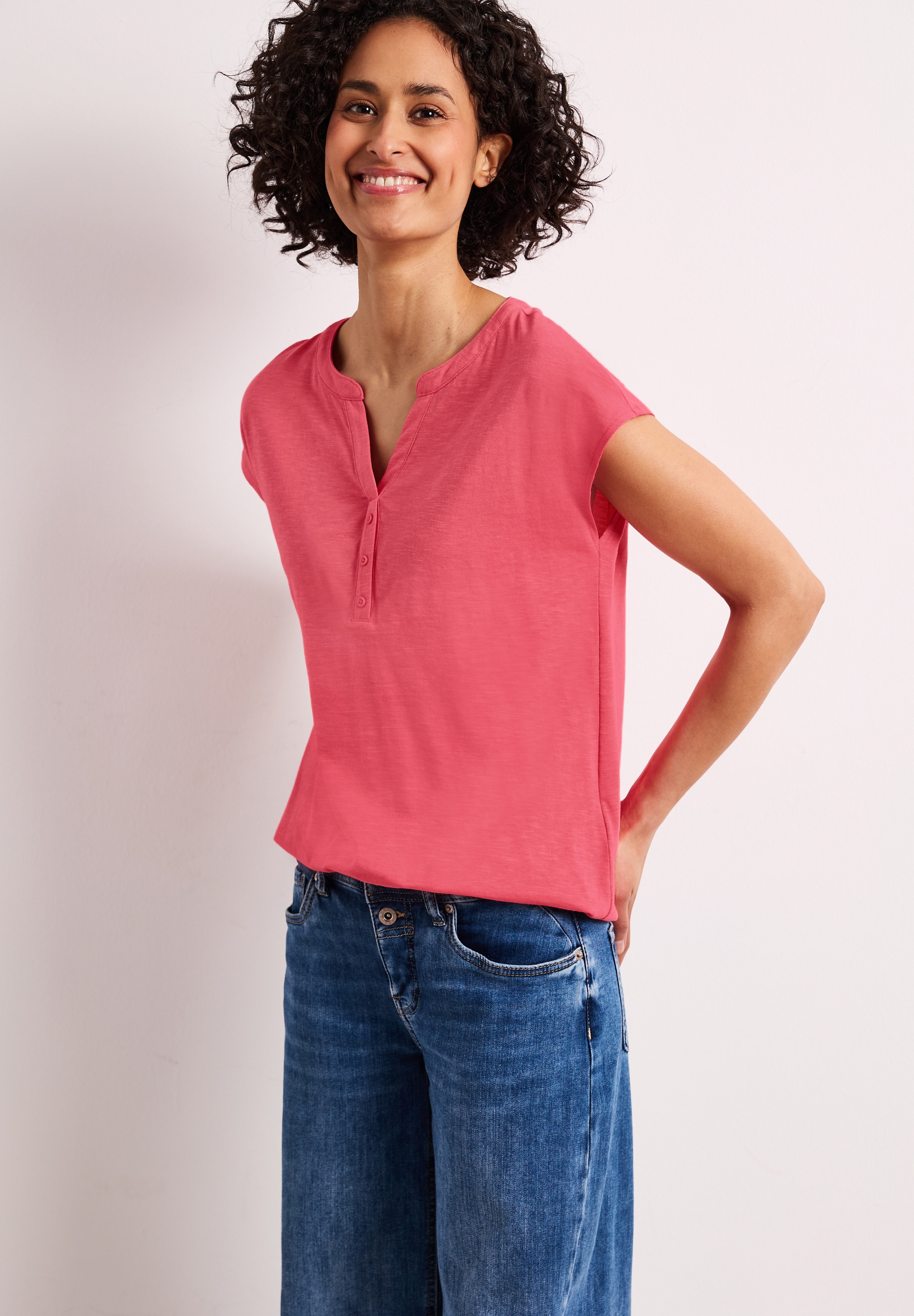 STREET ONE T-Shirt mit geschlitztem Rundhalsausschnitt günstig online kaufen