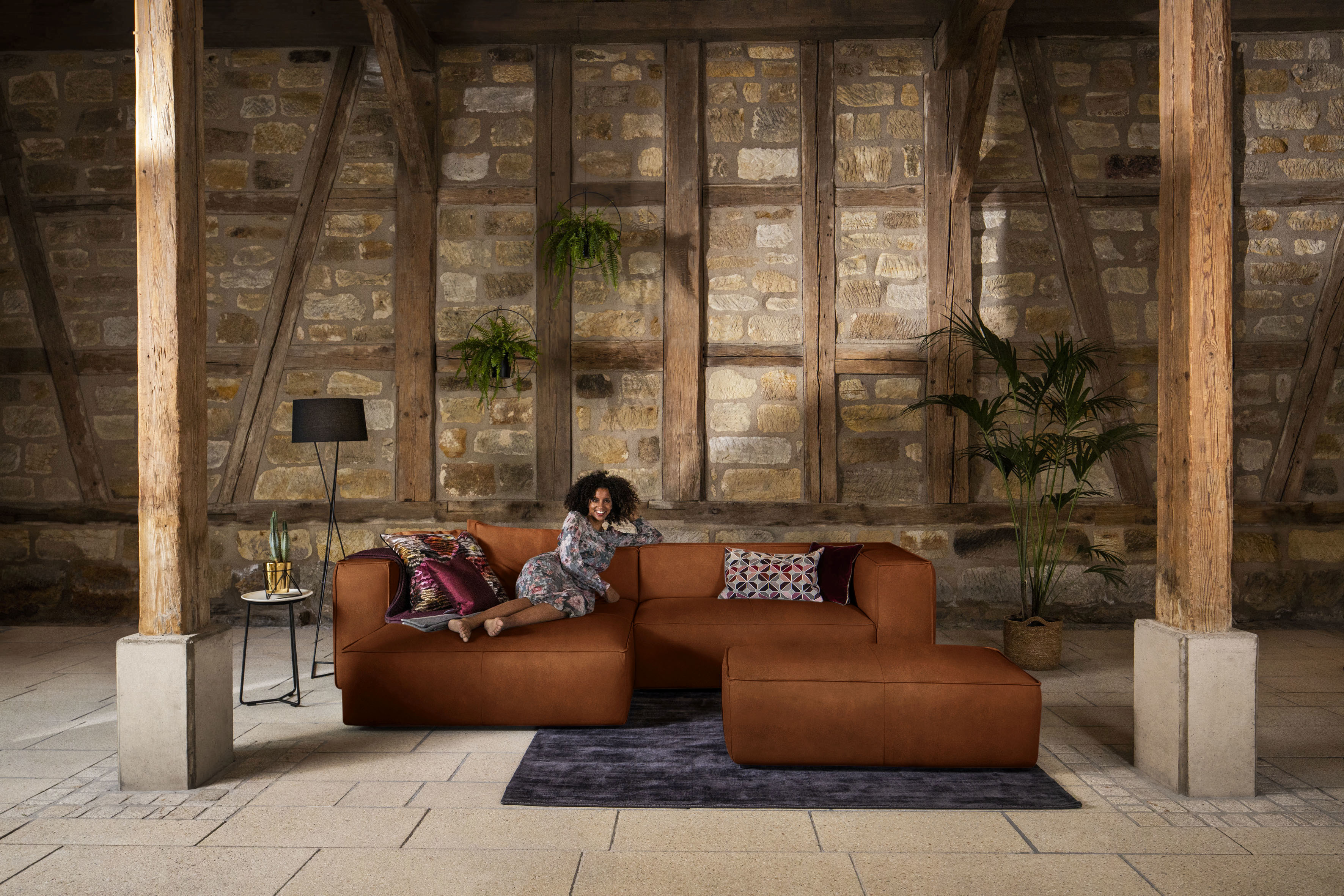 W.SCHILLIG Ecksofa "around-the-block Mega-Sofa & Hocker, viel Platz, Breite 300cm, L-Form" inklusive Hocker, mit eleganter Biese, mit Federkern