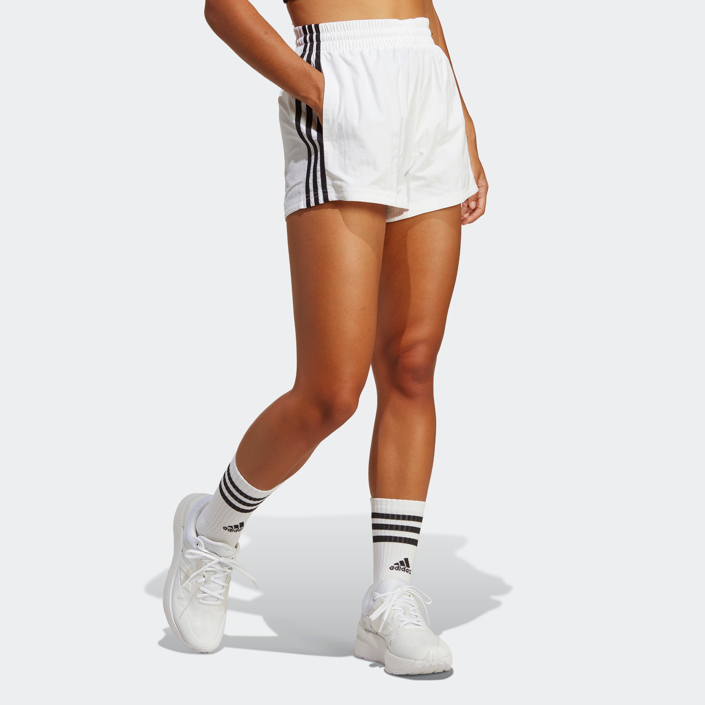 online Shorts »ESSENTIALS WOVEN«, kaufen 3-STREIFEN (1 | tlg.) adidas BAUR Sportswear
