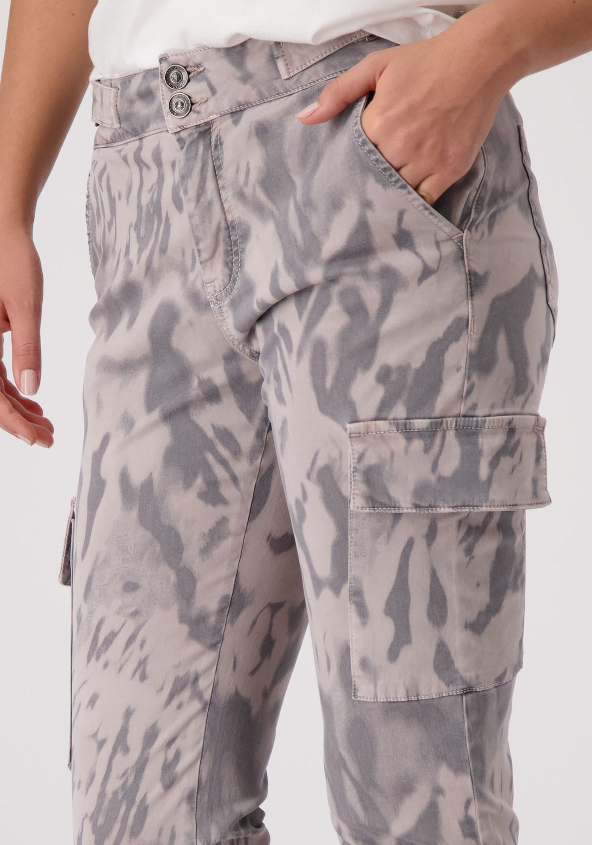 Monari Cargohose, mit Alloverprint