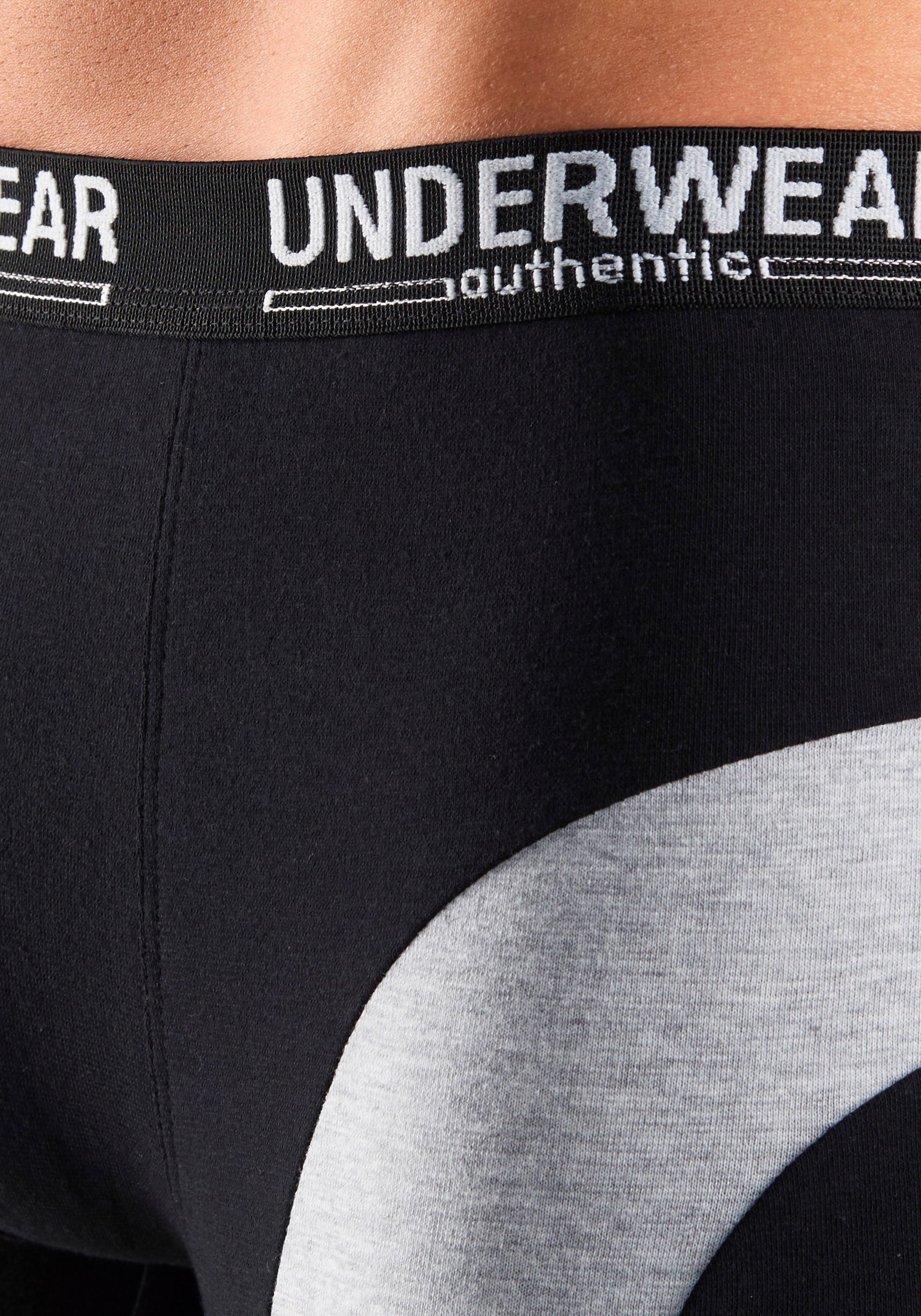 AUTHENTIC UNDERWEAR Boxer »Boxershorts für Herren«, (Packung, 4 St.), mit kontrastfarbenen Einsatz