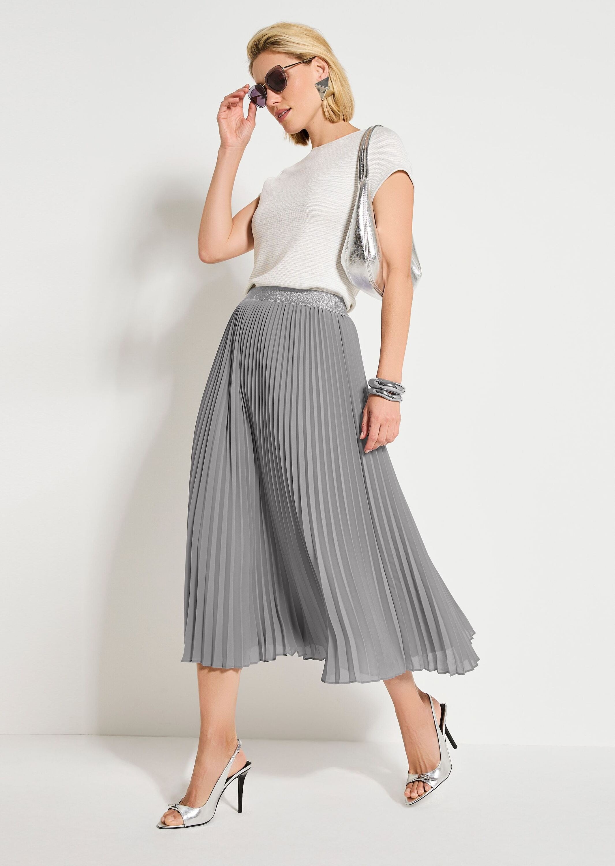 MADELEINE Kurzarmshirt »Blusenshirt Elegantes Shirt mit Glanzgarn, Kurzarm« Feines Glanzgarn