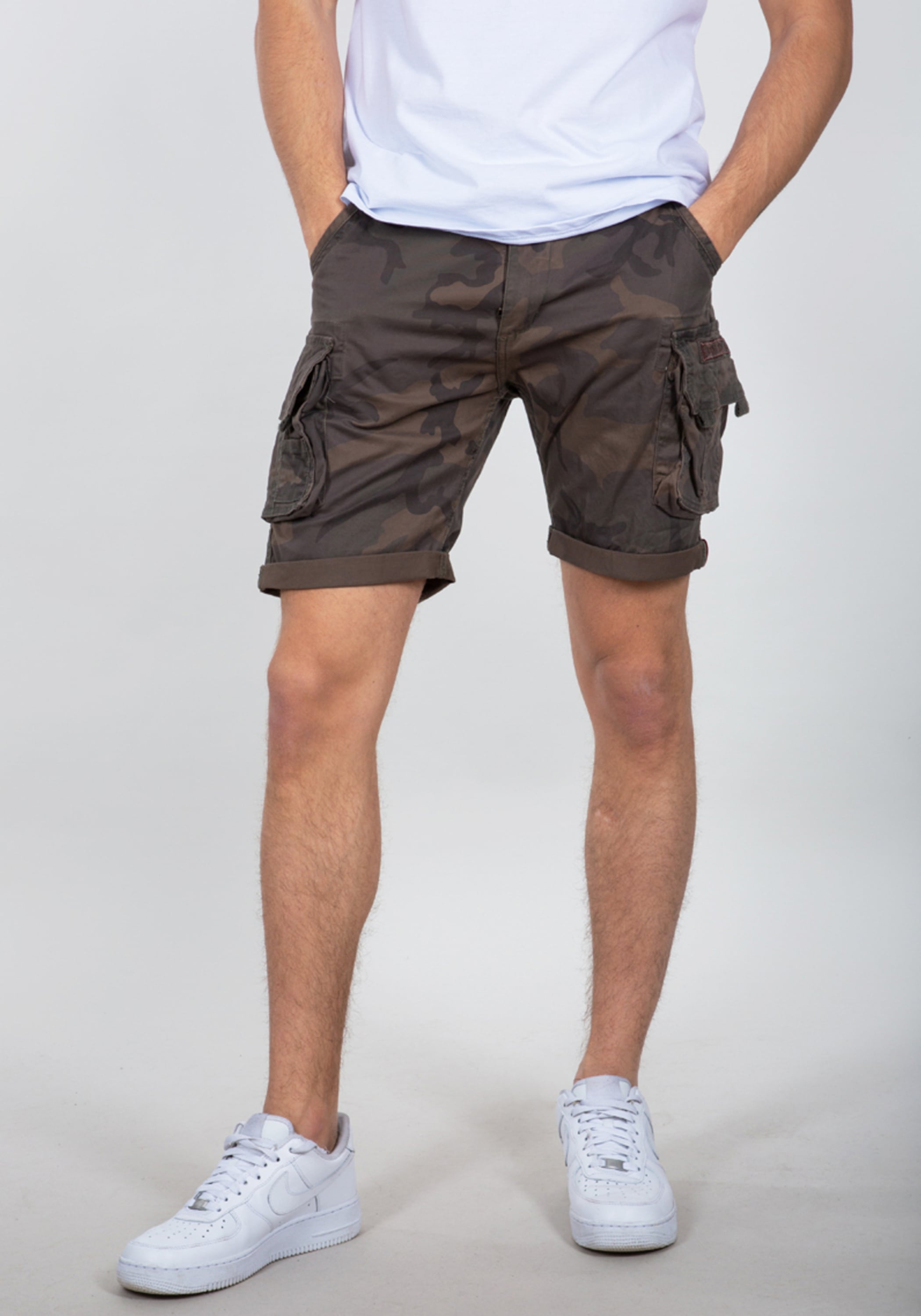 Alpha Industries Shorts »Crew Short Camo kurze Hose«