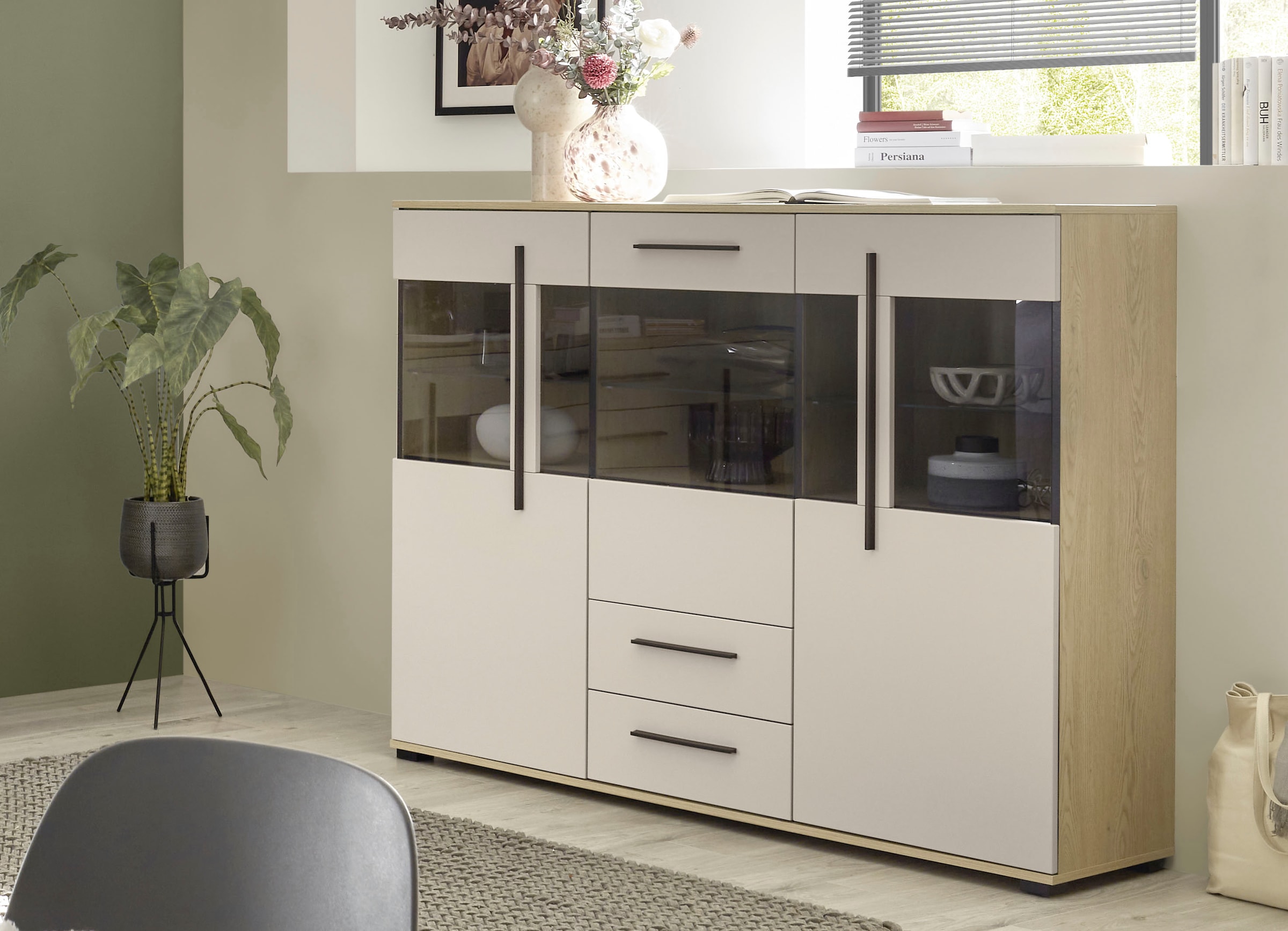 Home affaire Highboard »Cantara, moderner Schrank, Vitrine in Eiche Dekor, Weiß oder Kaschmir« schwarze Stangengriffe, ausreichend Stauraum, vielseitig einsetzbar