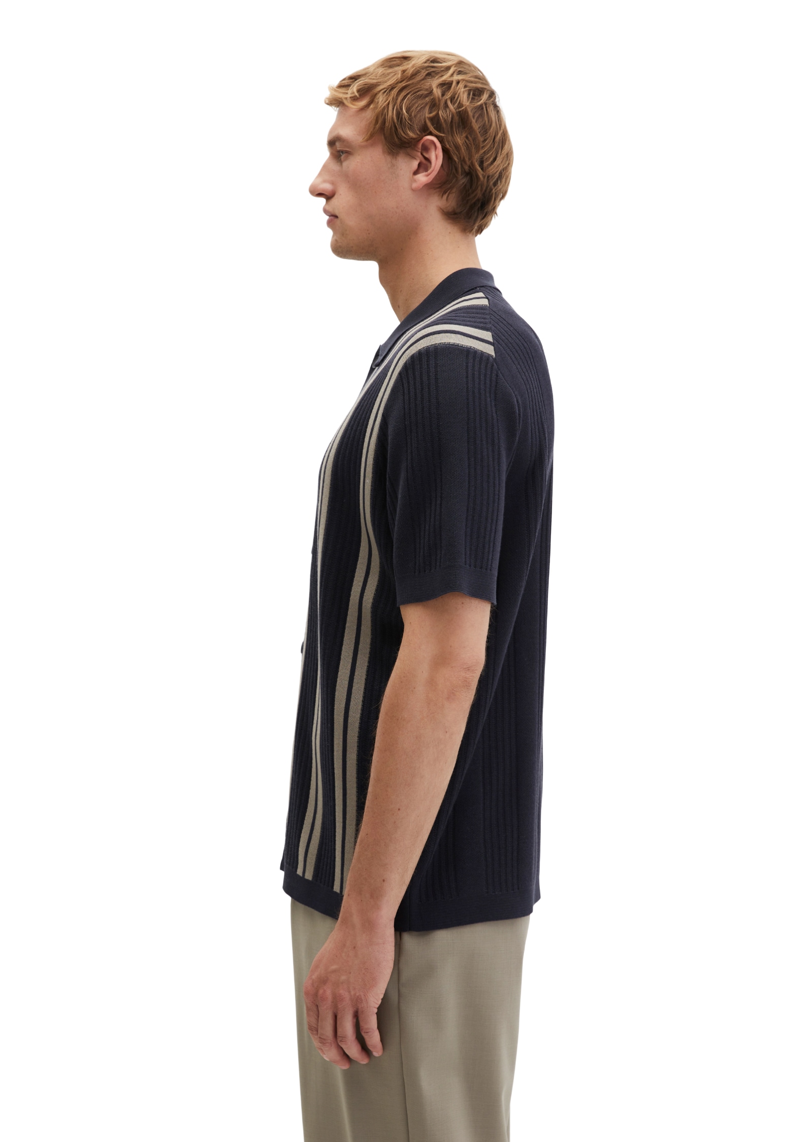 Marc O'Polo Kurzarmhemd »DFB Travel Collection« Kurzarm-Feinstrickshirt aus reiner Bio-Baumwolle