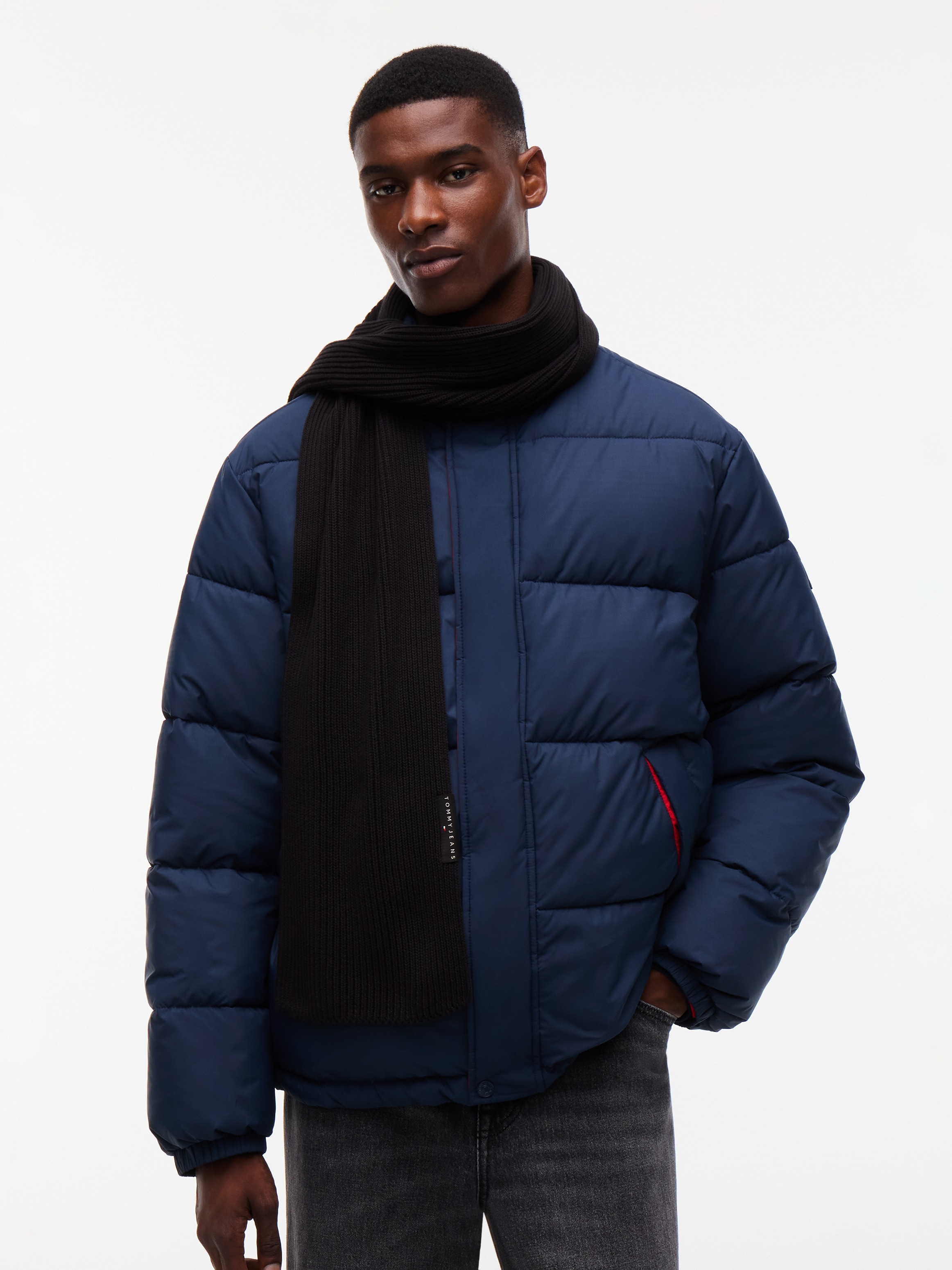 Tommy Jeans Strickschal »LINEAR LOGO SCARF« Regular fit mit Markenlabel
