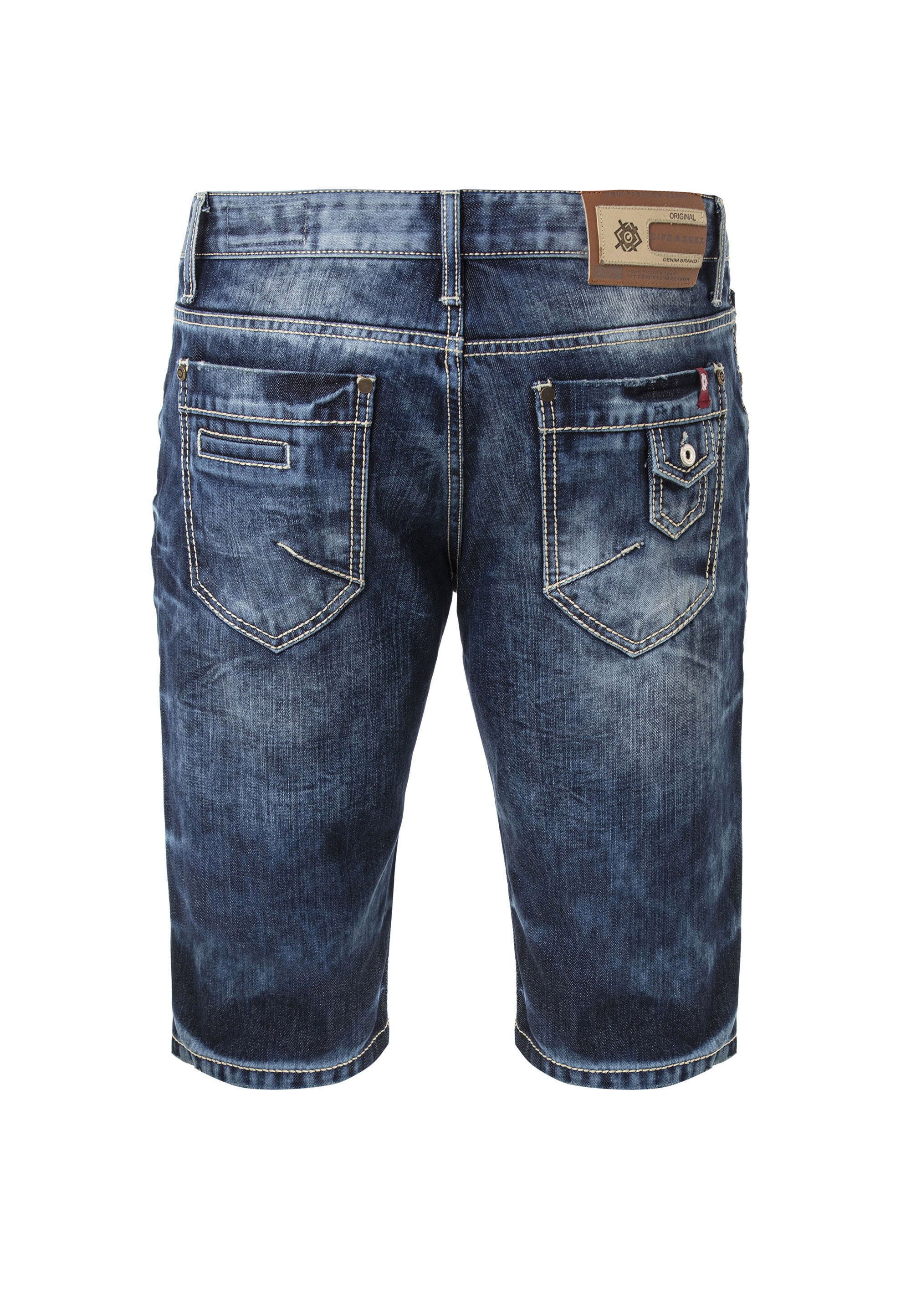 Cipo & Baxx Jeansbermudas »Capri«, mit stylischen Ziernähte