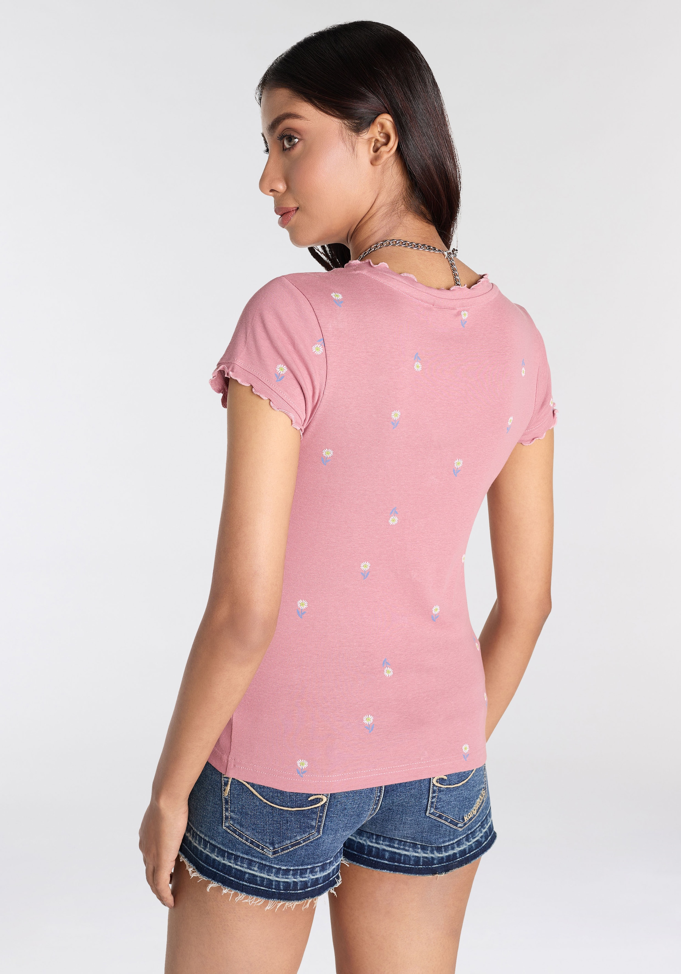 KangaROOS Kurzarmshirt, kurzärmelig, figurbetont, aus Baumwolle