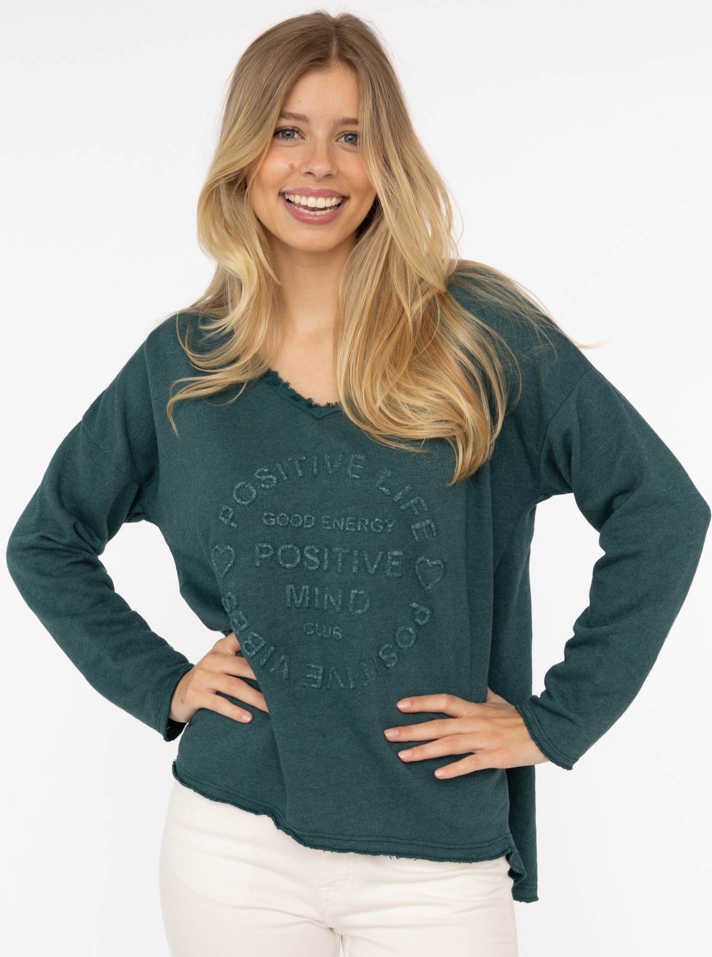 Zwillingsherz 1100000002199 ""Positive Mind"", ausgefranster V-Ausschnitt, Used Look, Langarm, Schriftzug