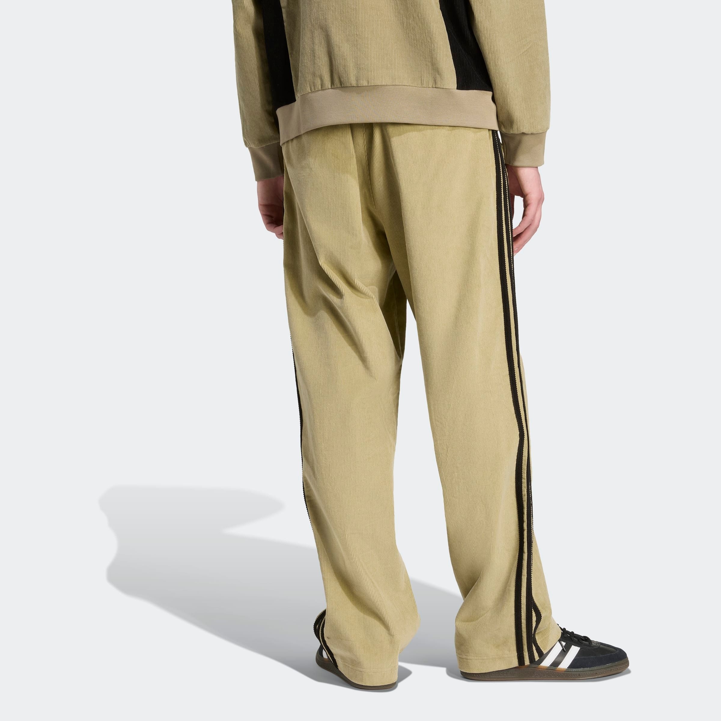 adidas Originals Sporthose "CORD PANT" sportlicher Stil, für Freizeit und S günstig online kaufen