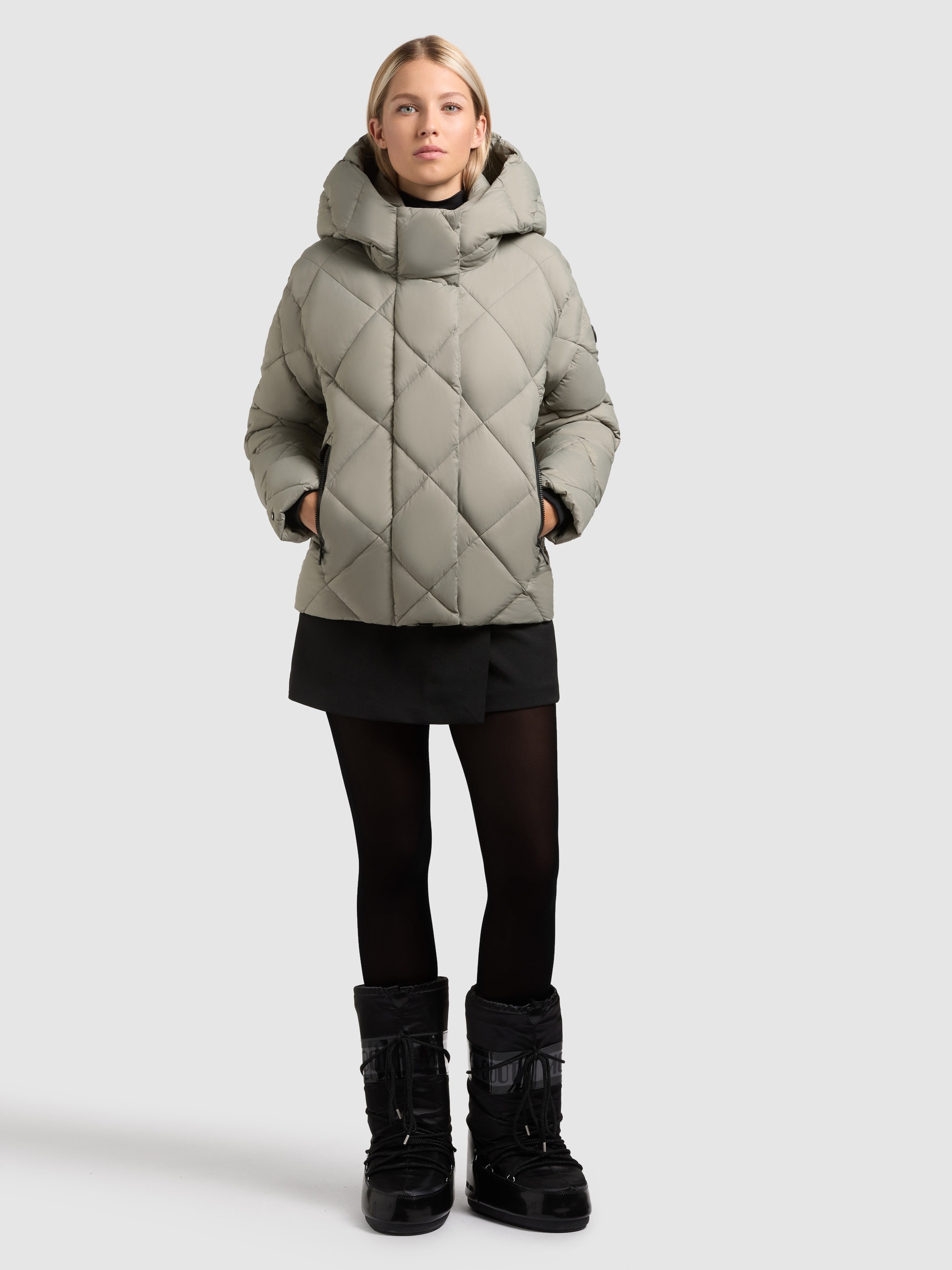 khujo Steppjacke »LILIAN« mit Kapuze