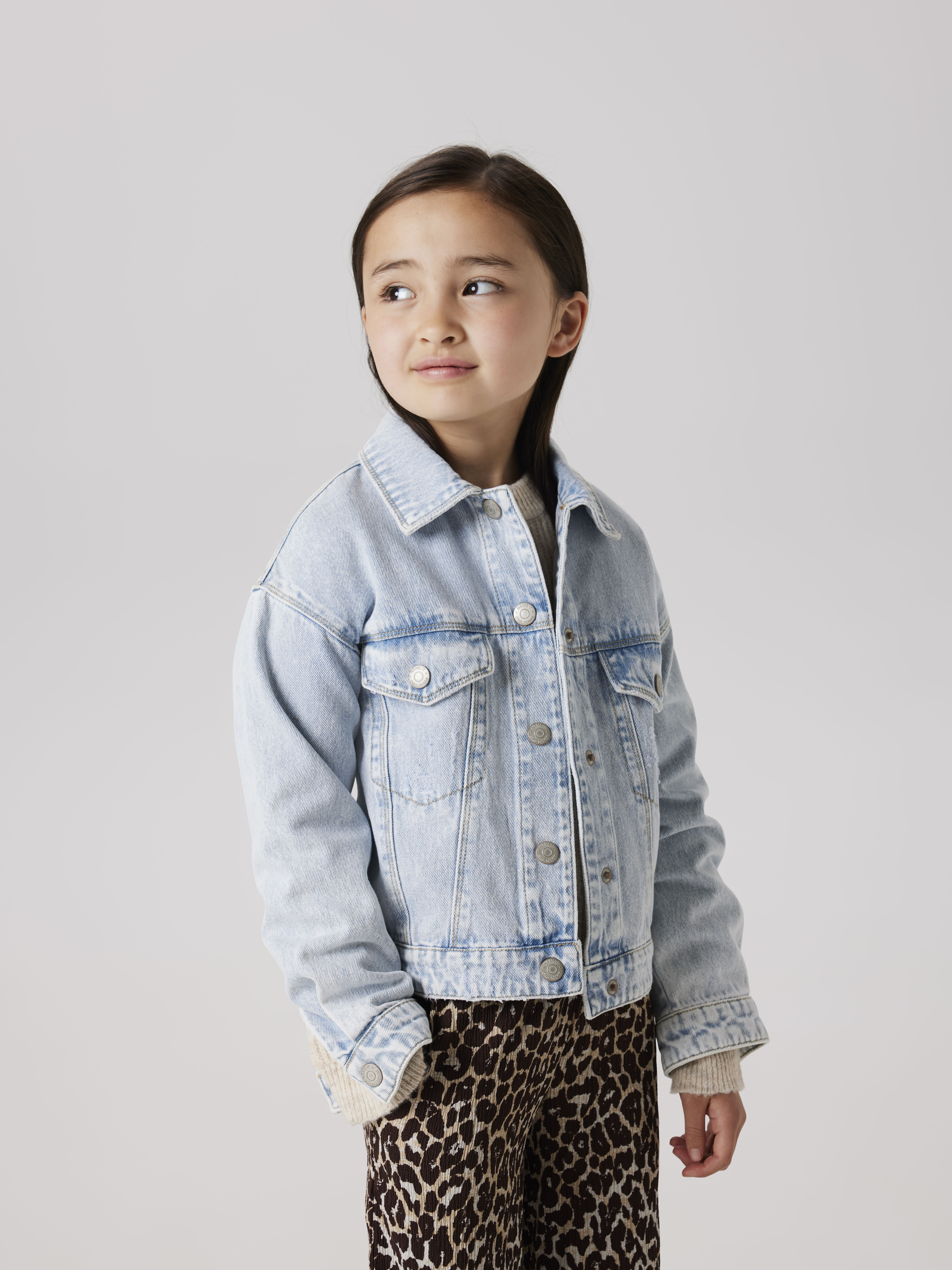 Thumbnail - Name It Jeansjacke "NKFMILA DNM JACKET 8510-ZA NOOS" ohne Kapuze in leicht verkürzter, klassischer Form