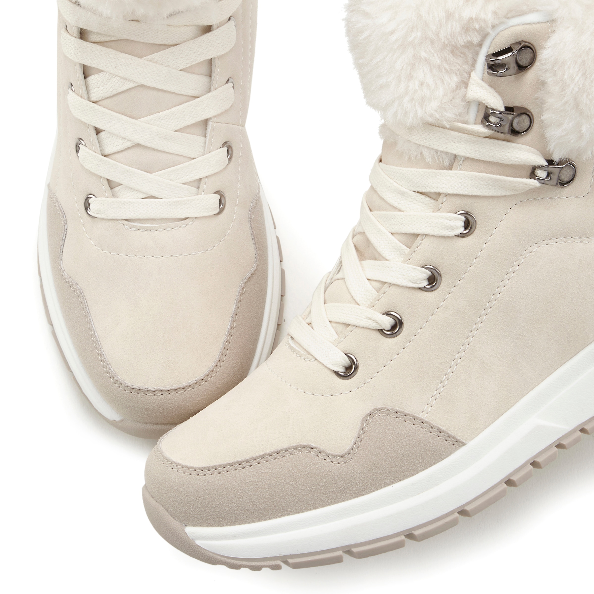 LASCANA Winterstiefelette »High Top Sneaker, Schnürschuh, Boots, Stiefelette«, aus wasserabweisendem Material mit Warmfutter VEGAN