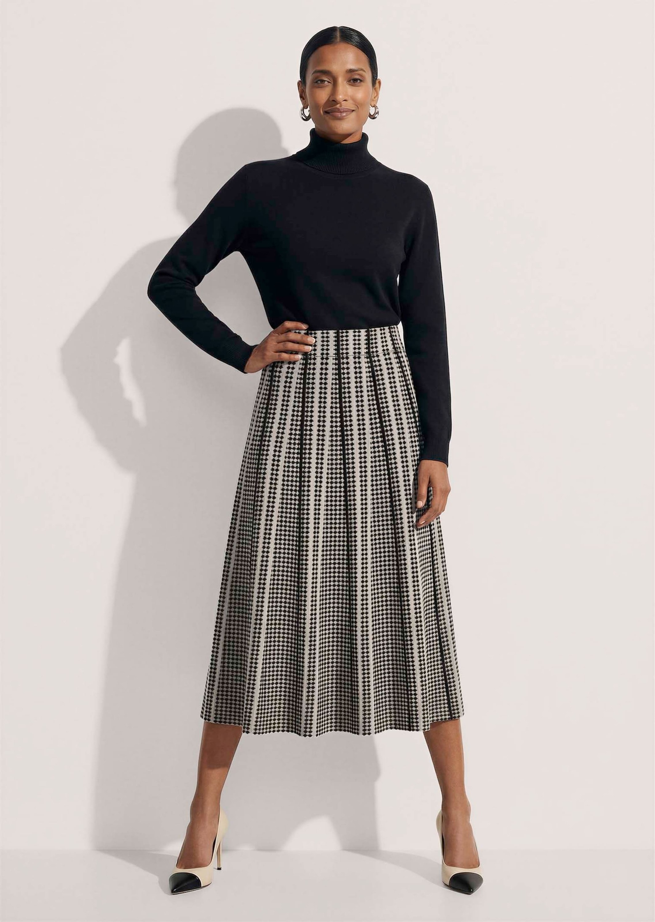 MADELEINE Midirock »Strickrock Eleganter Jacquard-Rock für kühle Tage«
