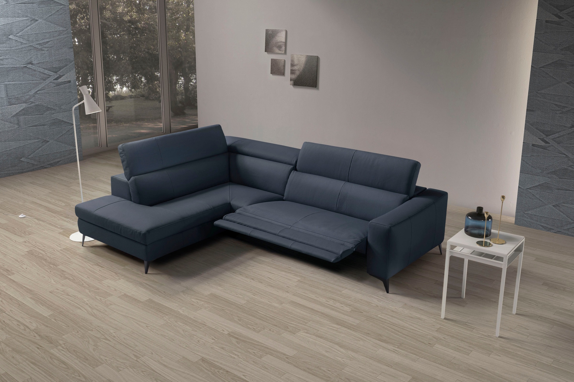 Egoitaliano Ecksofa »Edith, Designsofa mit hohem Sitzkomfort, L-Form«, inkl. elektrischer Relaxfunktion und manuell verstellbaren Kopfteilen