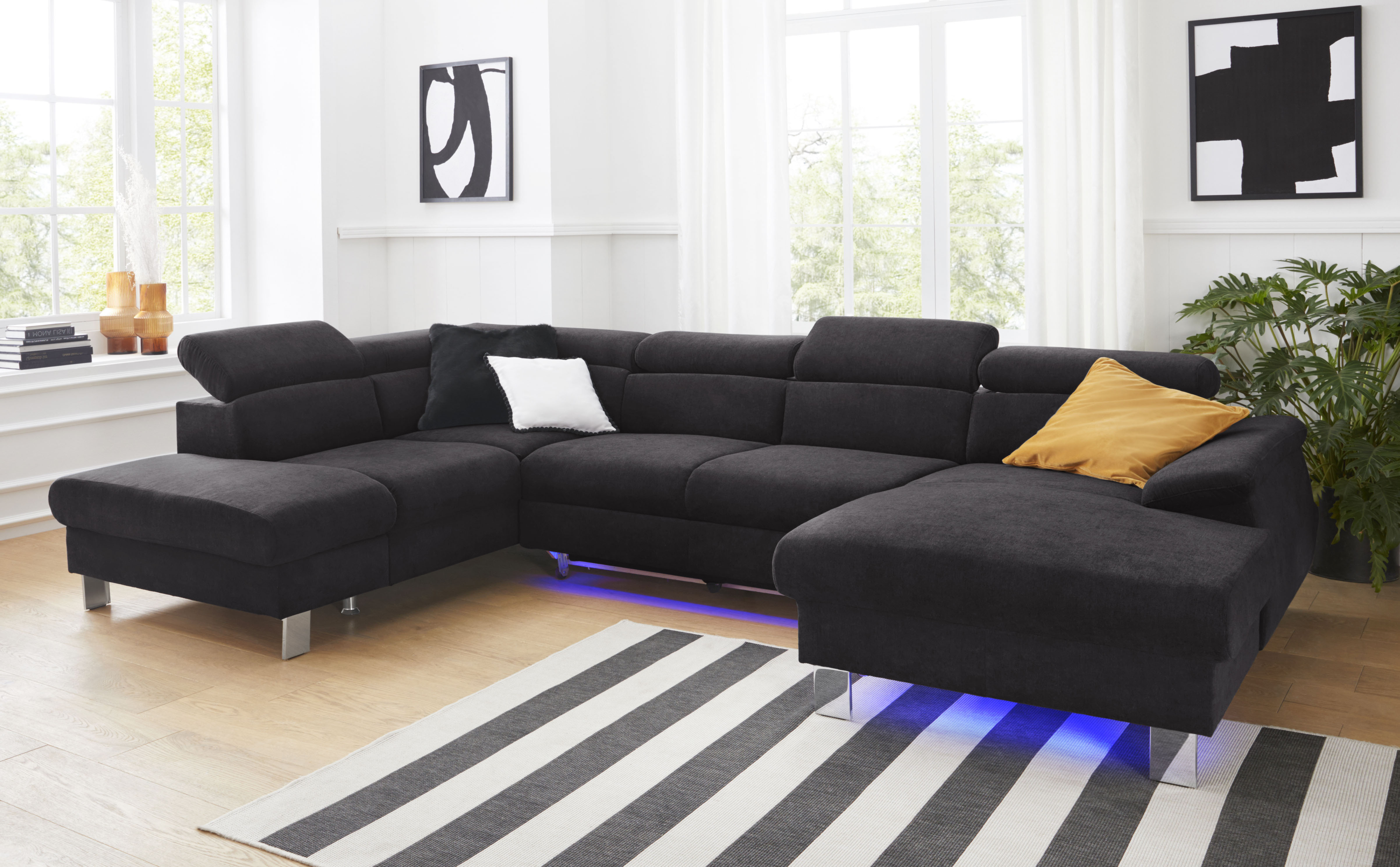 COTTA Wohnlandschaft "Komaris U-Form, B: 320 cm" mit Kopfteilverstellung, optional Schlaffunktion, Bettkasten & Licht