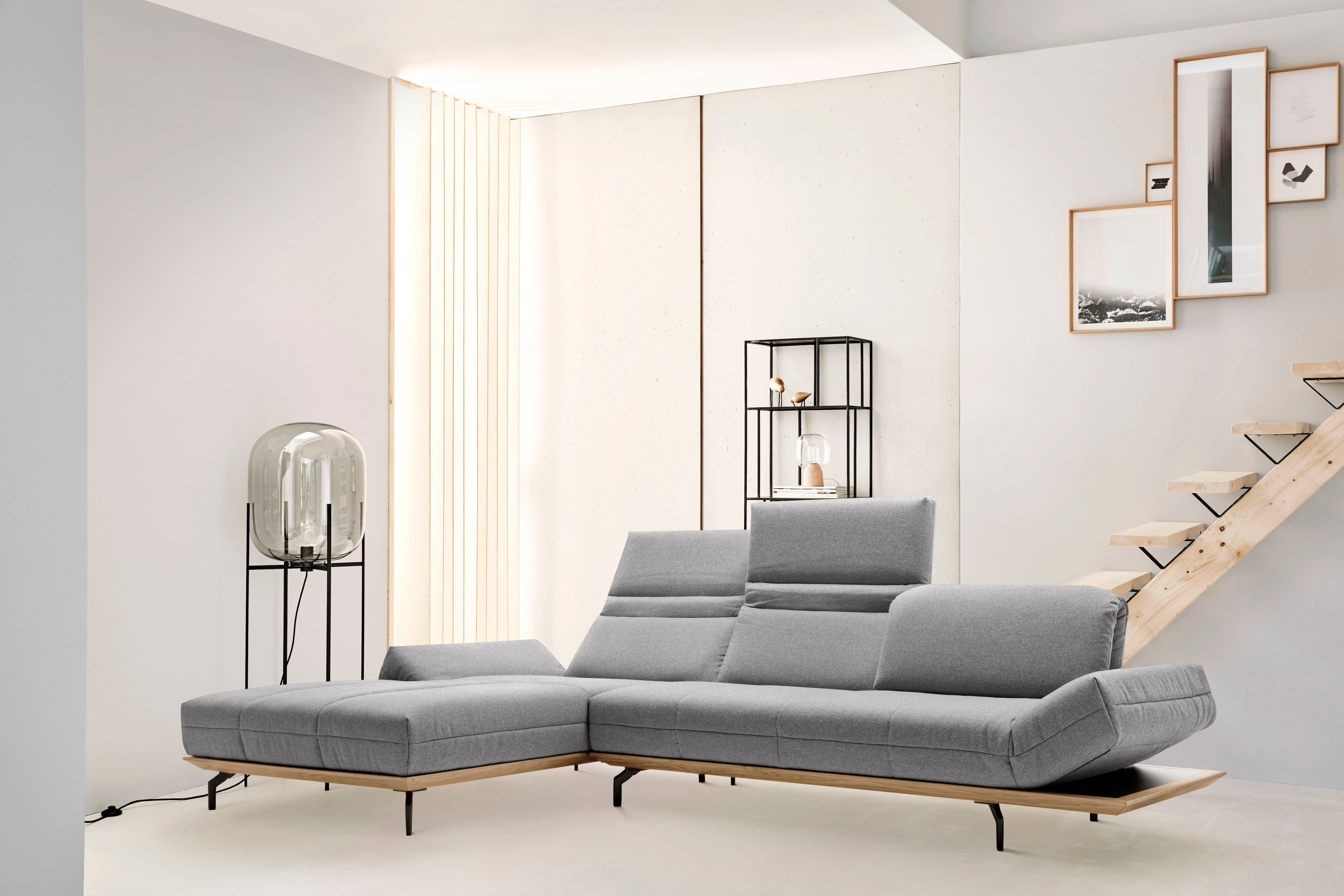 Creation BY ROLF BENZ Ecksofa "CR.420, Designecksofa, L-Form" in 2 Qualitäten, Holzrahmen in Eiche Natur oder Nußbaum, Breite 293 cm