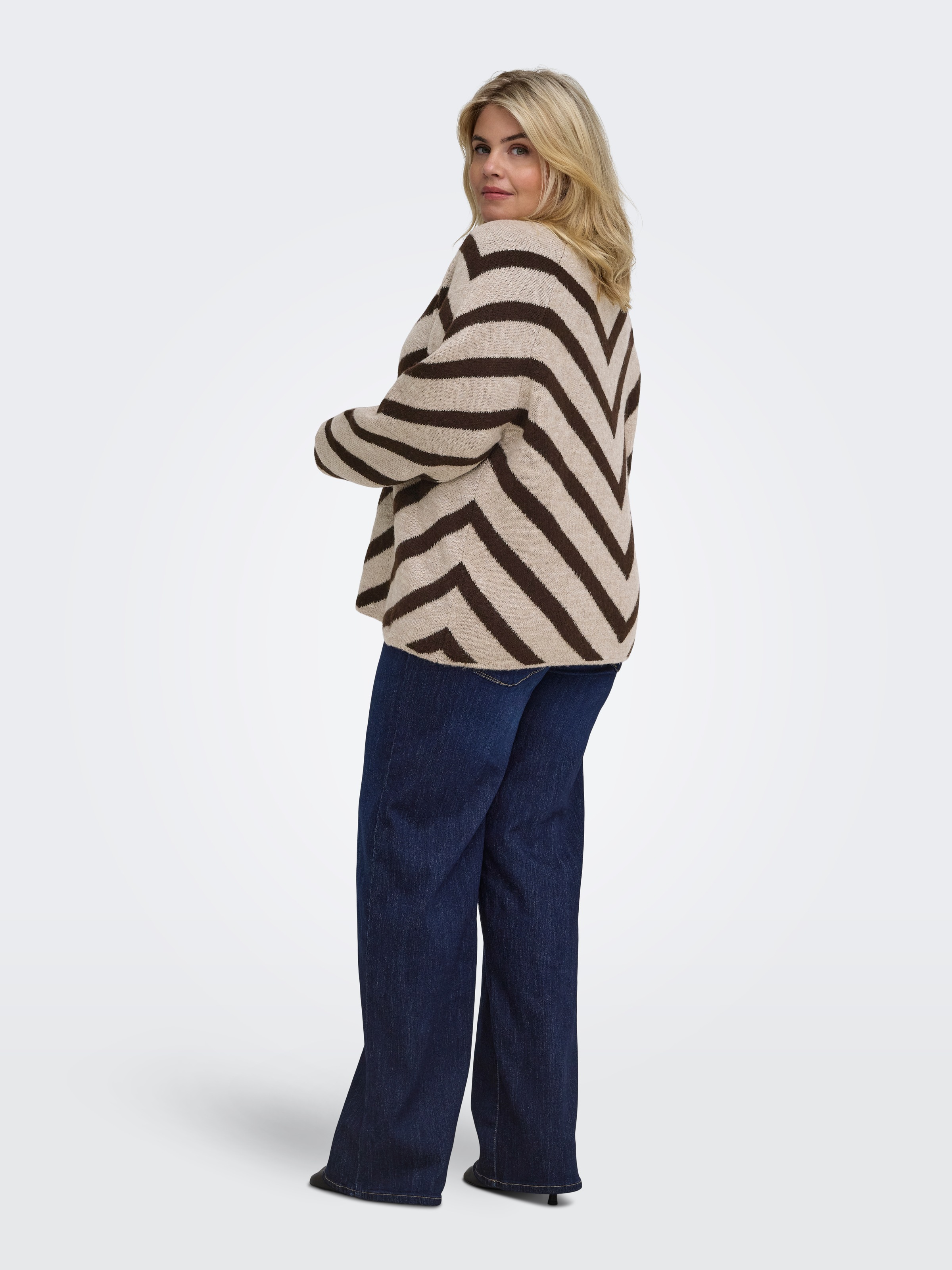 ONLY CARMAKOMA Strickpullover »CARELIZA L/S PULLOVER KNT NOOS« Kunstfaser