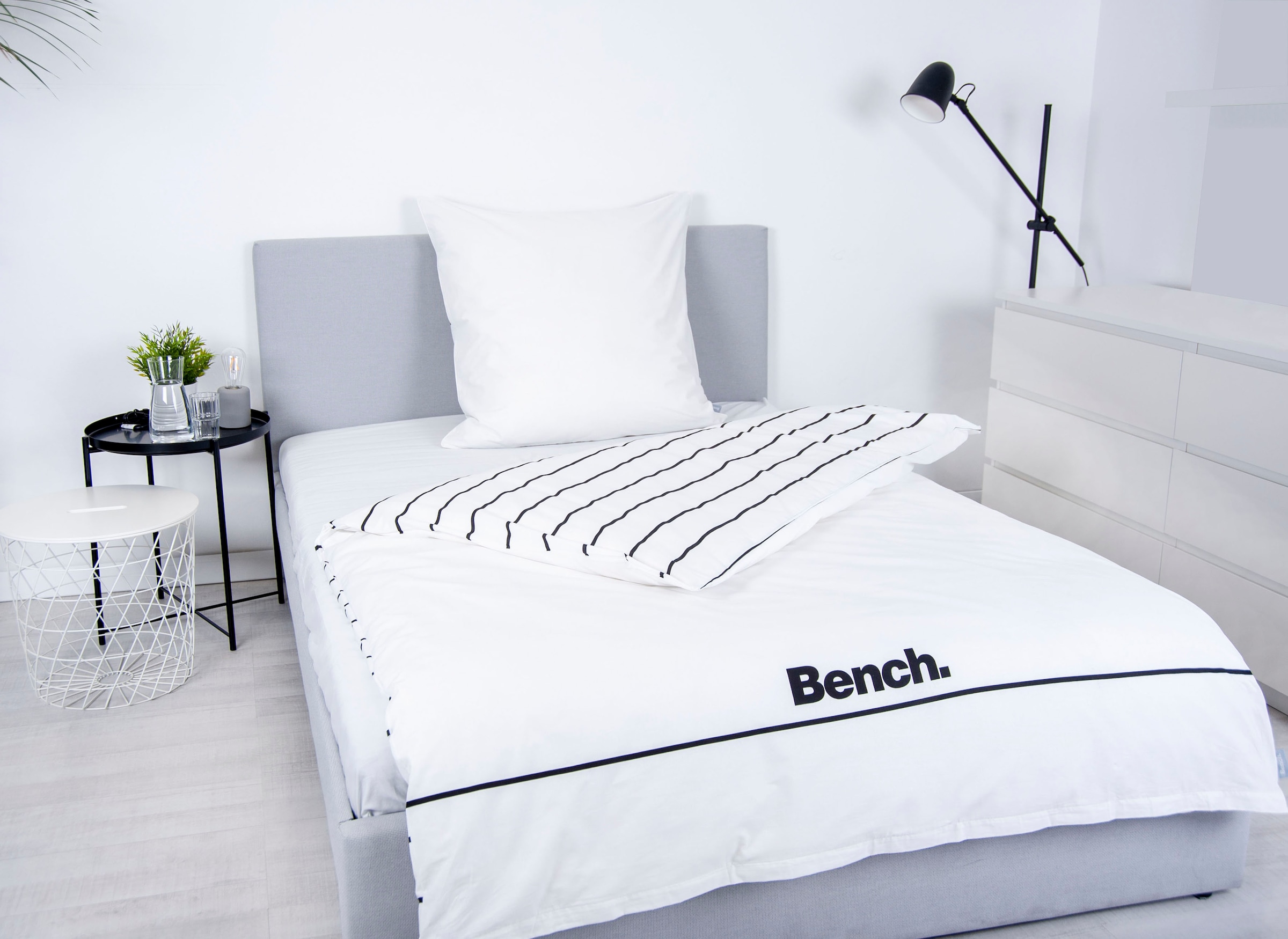 Bench. Wendebettwäsche »Bench«, Kissenbezug mit dekorativer Paspel