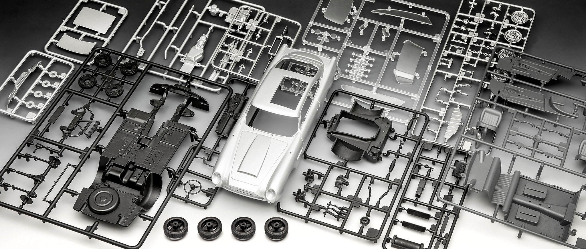 Revell® Modellbausatz »Click System, James Bond 007 Aston Martin DB5«, 1:24, Made in Europe