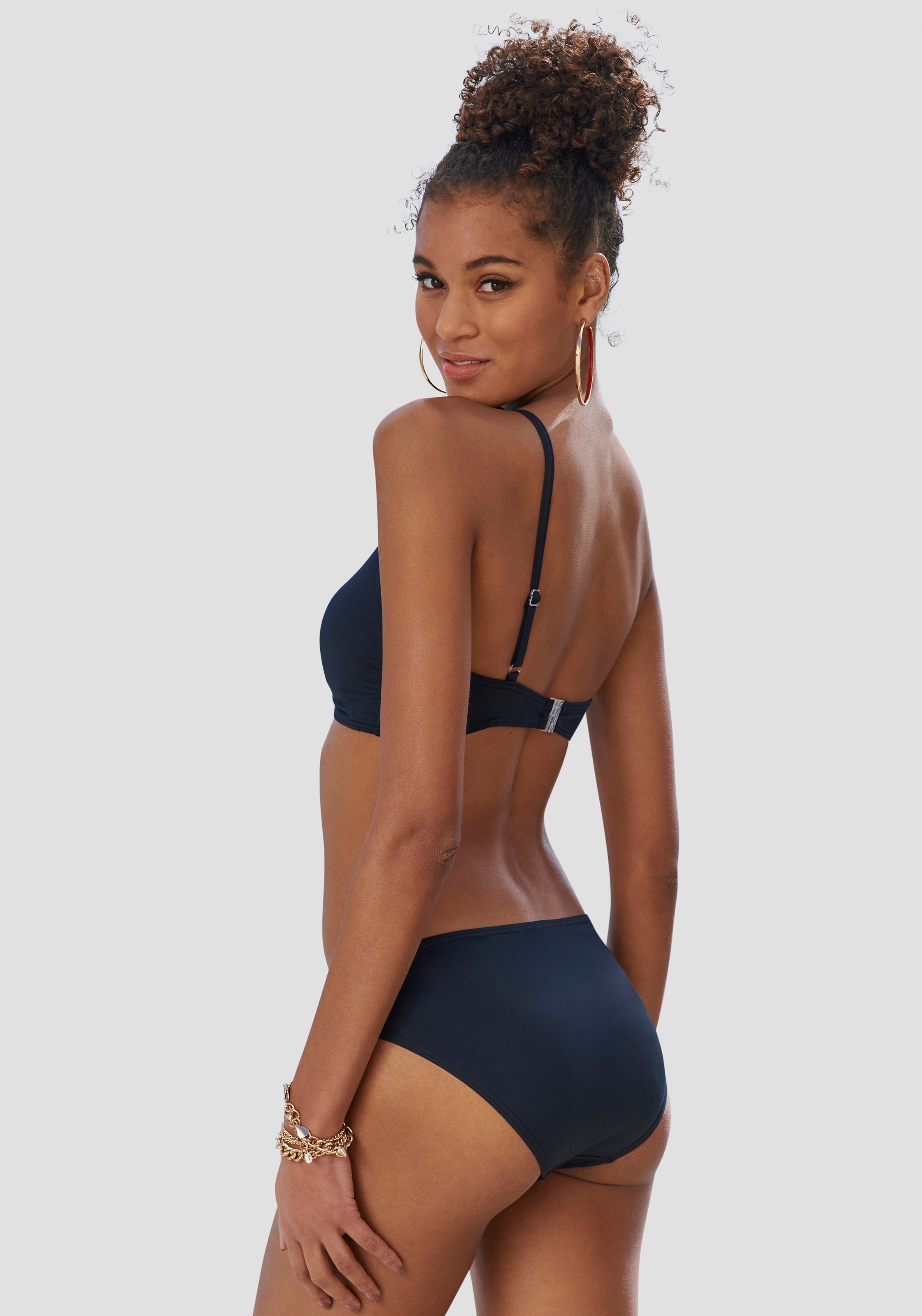 Bruno Banani Bustier-Bikini, mit asymmetrischem Schnitt