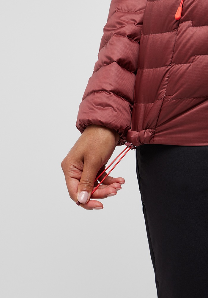 Jack Wolfskin Daunenjacke »PASSAMANI DOWN HOODY W«, mit Kapuze