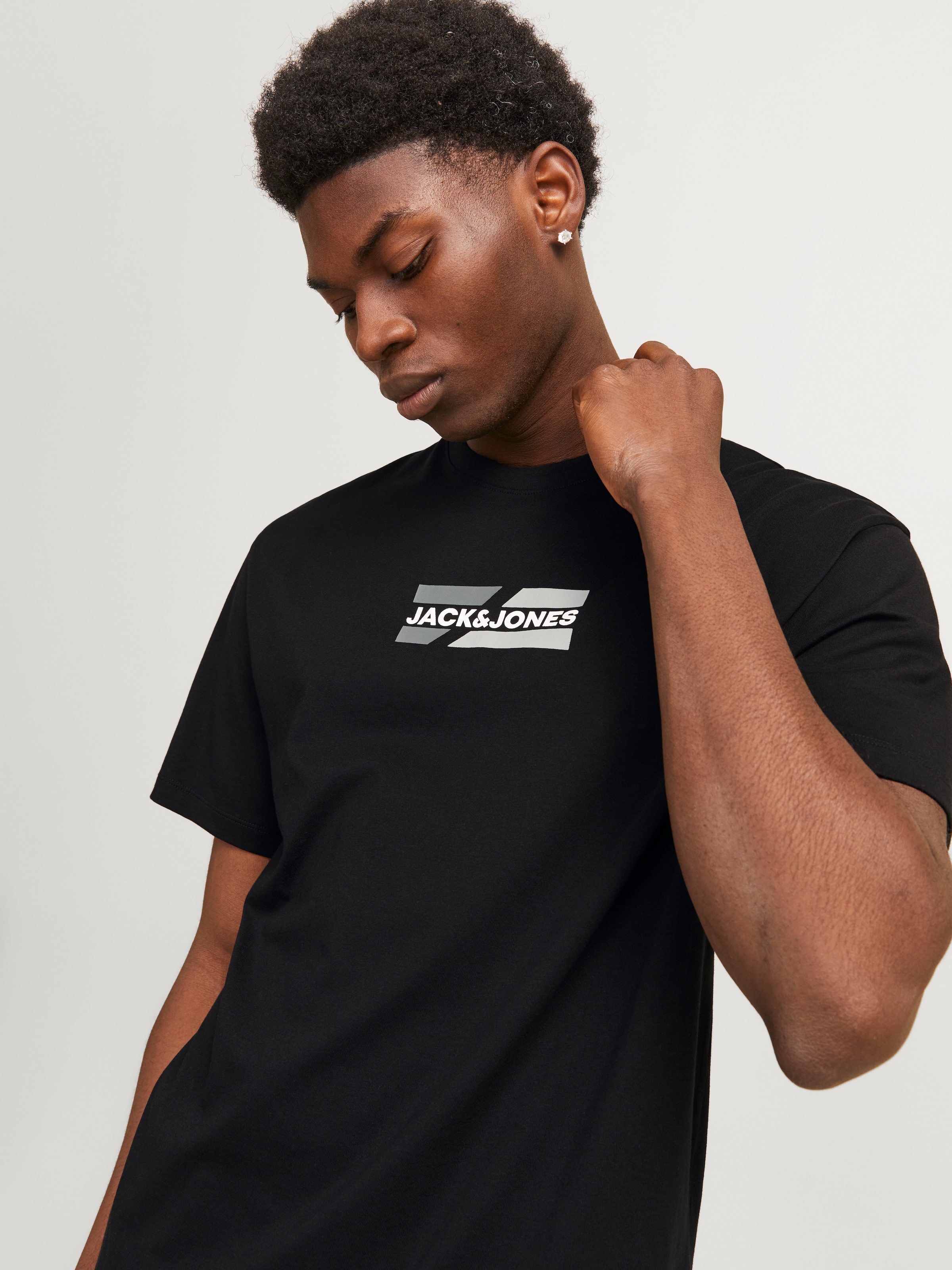 Jack & Jones Rundhalsshirt »JJECORP GRAPHIC TEE SS O-NECK NOOS«, mit Logo Print