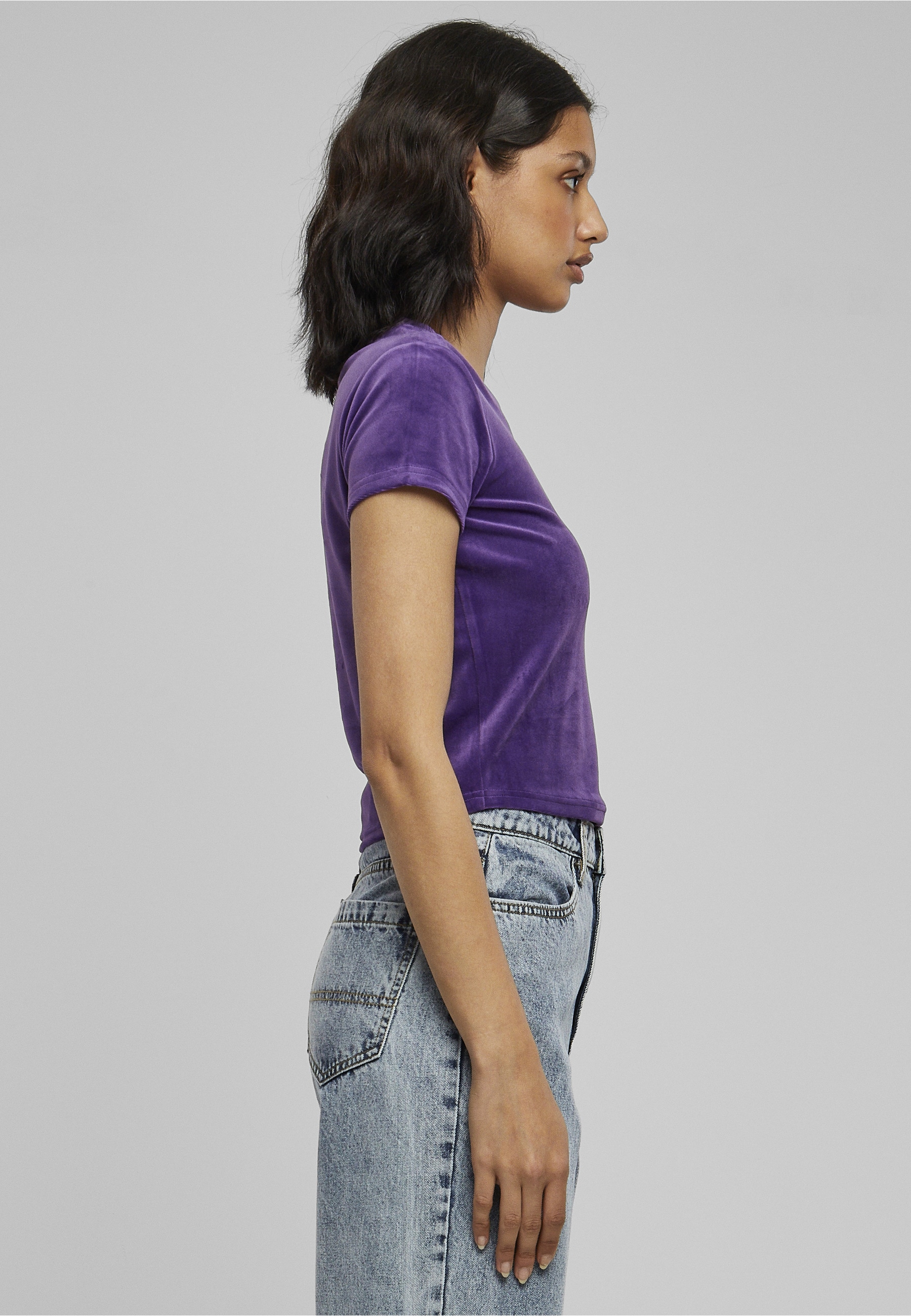 URBAN CLASSICS Kurzarmshirt »Urban Classics Damen Ladies Short Velvet Tee« 1 Stk.