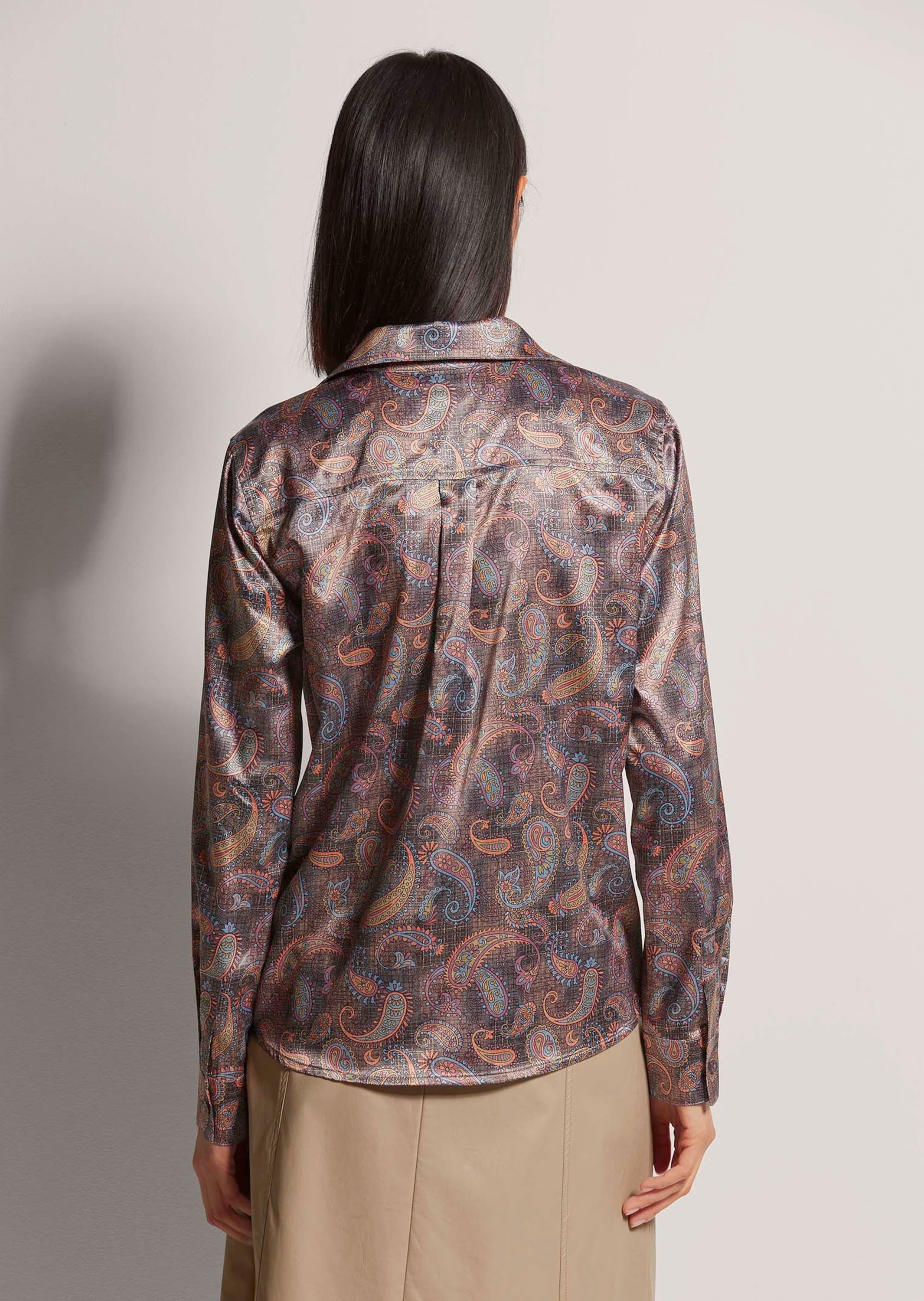 MADELEINE Langarmbluse »Bluse Satinbluse mit Knopfmanschetten«