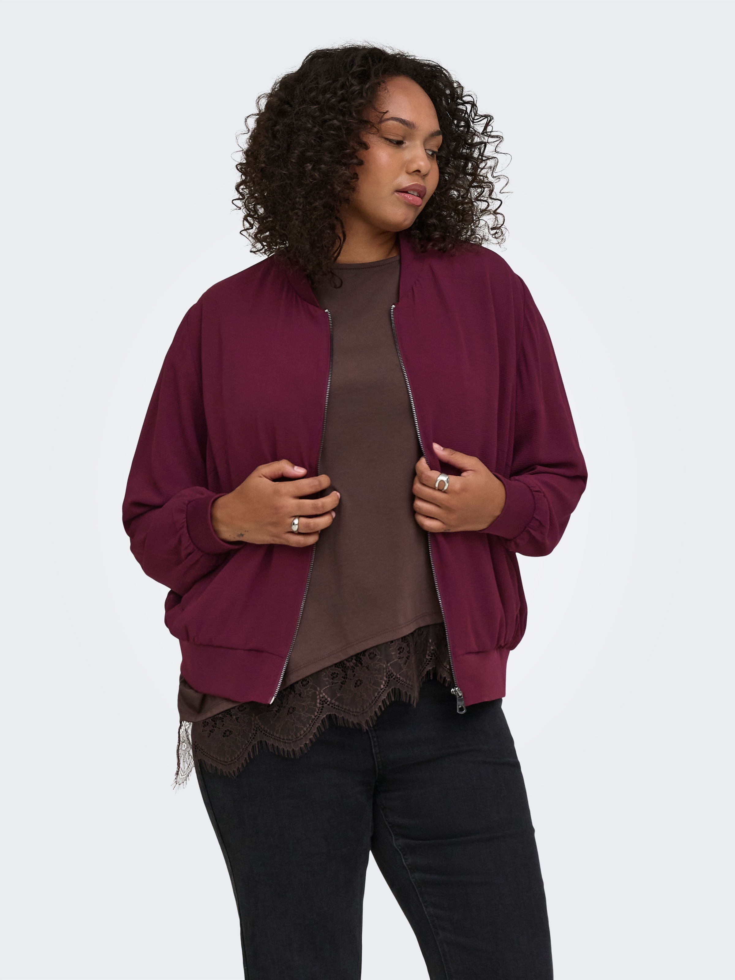 ONLY CARMAKOMA Bomberjacke "CARLUX LIFE LS BOMBER JACKET NOOS" Materialmix, regular fit