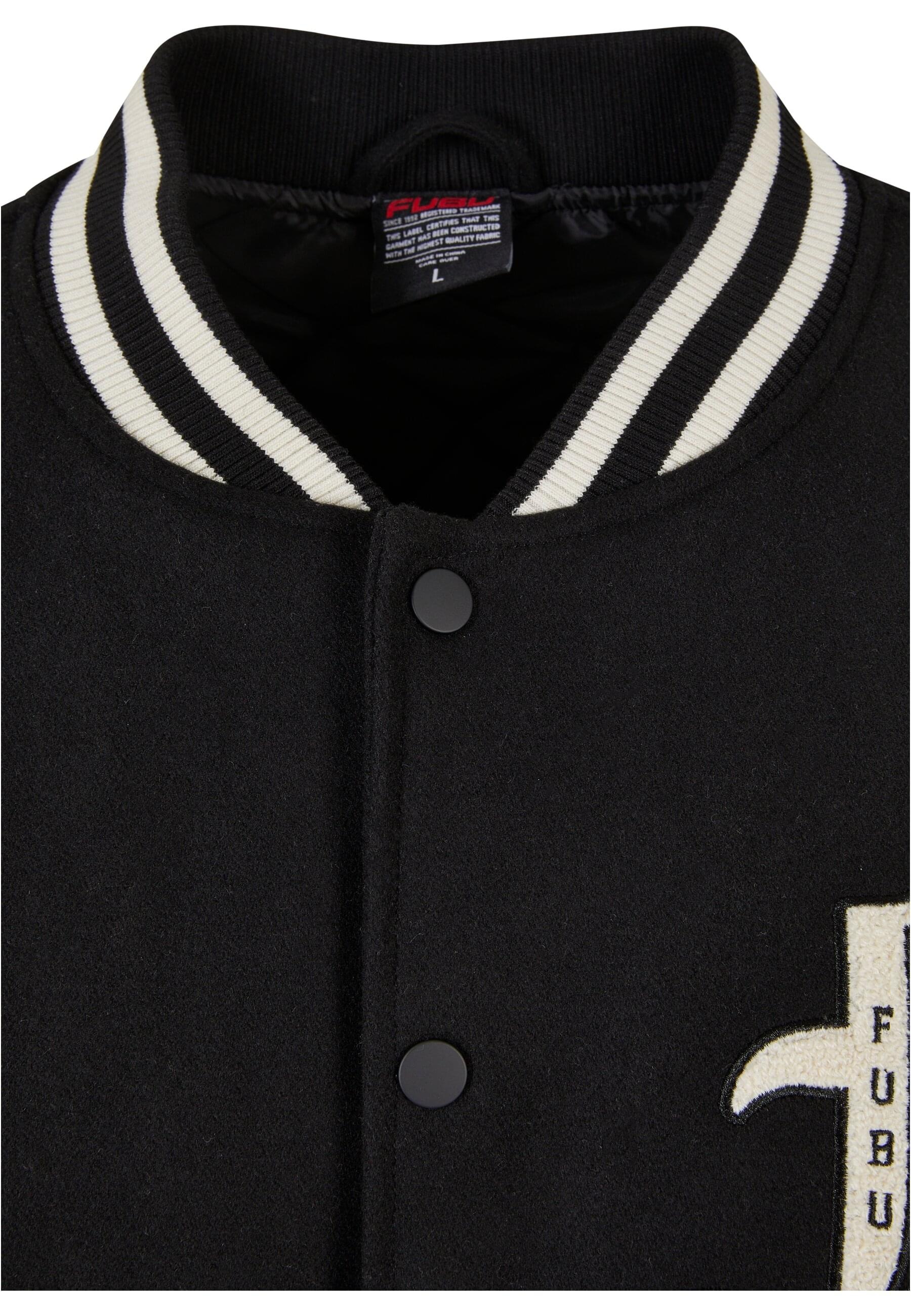 Fubu Allwetterjacke »Fubu Herren FM231-021-1 FUBU Old English Varsity Jacket« 1 Stk. tlg. ohne Kapuze