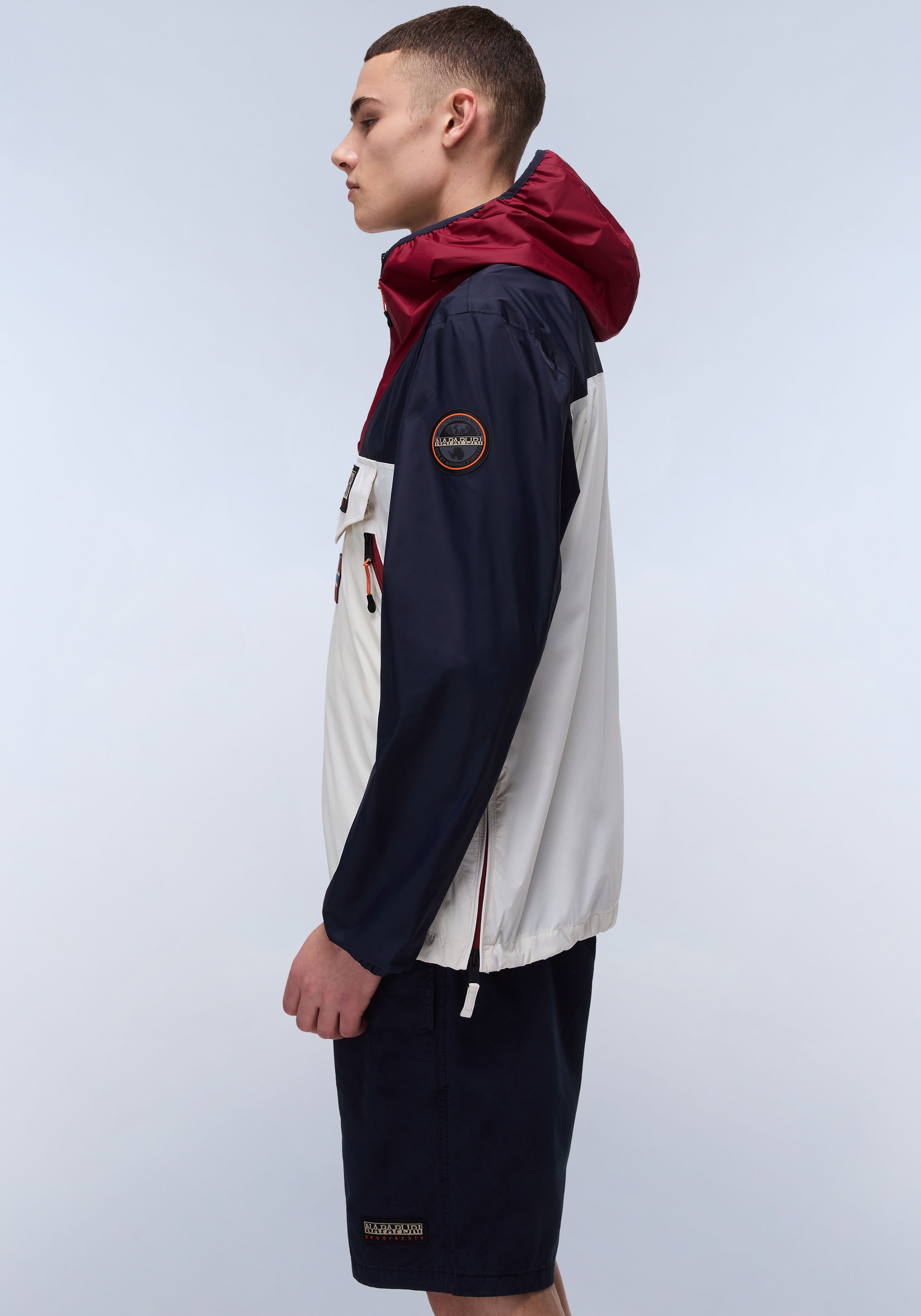 Napapijri Windbreaker »RAINFOREST WB PKT V2«, mit Kapuze, Mit Gummizug und verschließbarem Schlitz im Saum
