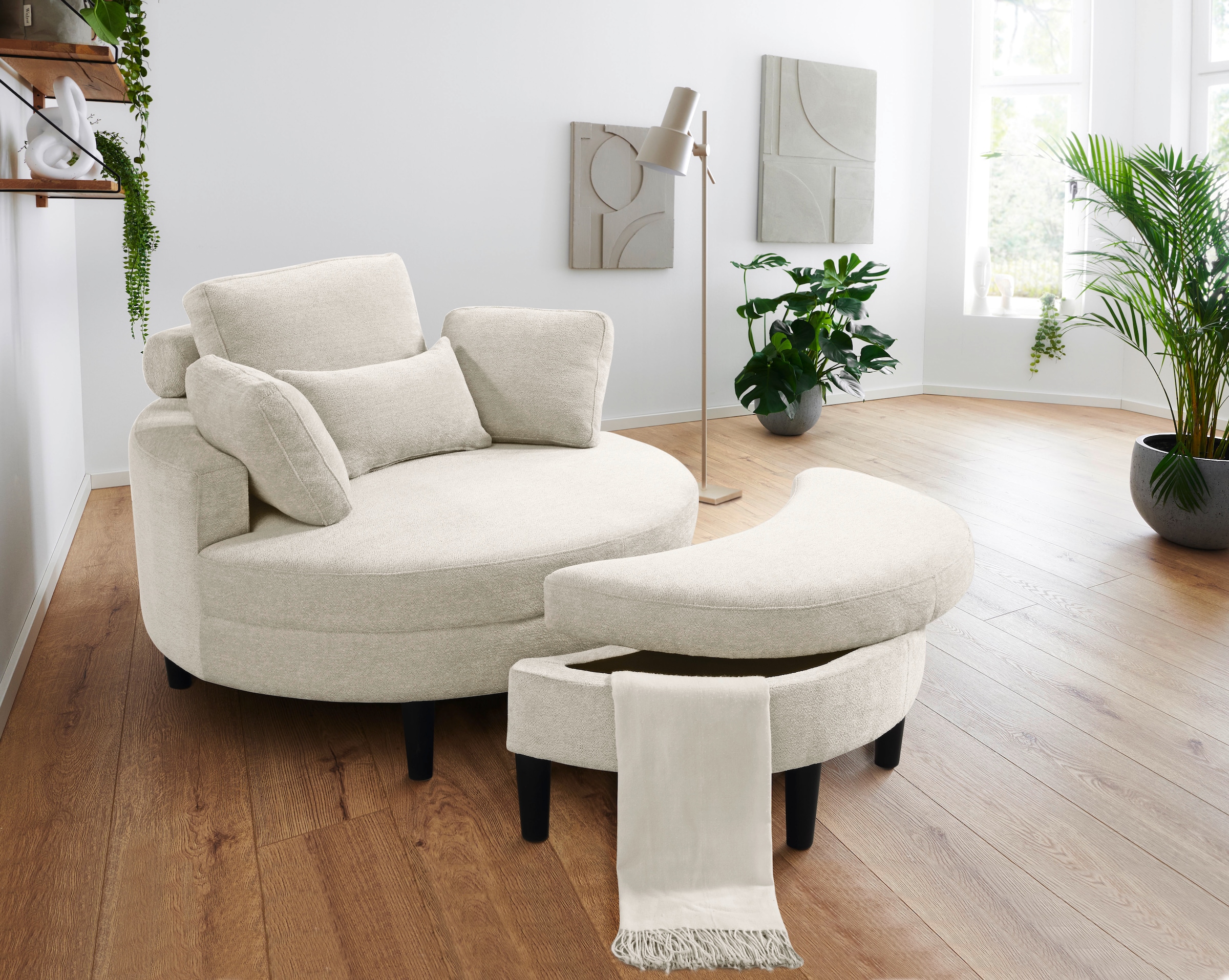 ATLANTIC home collection Loveseat »Ravi«, XXL- Sessel, inklusive Stauraumhocker, Rückenkissen & drei Zierkissen