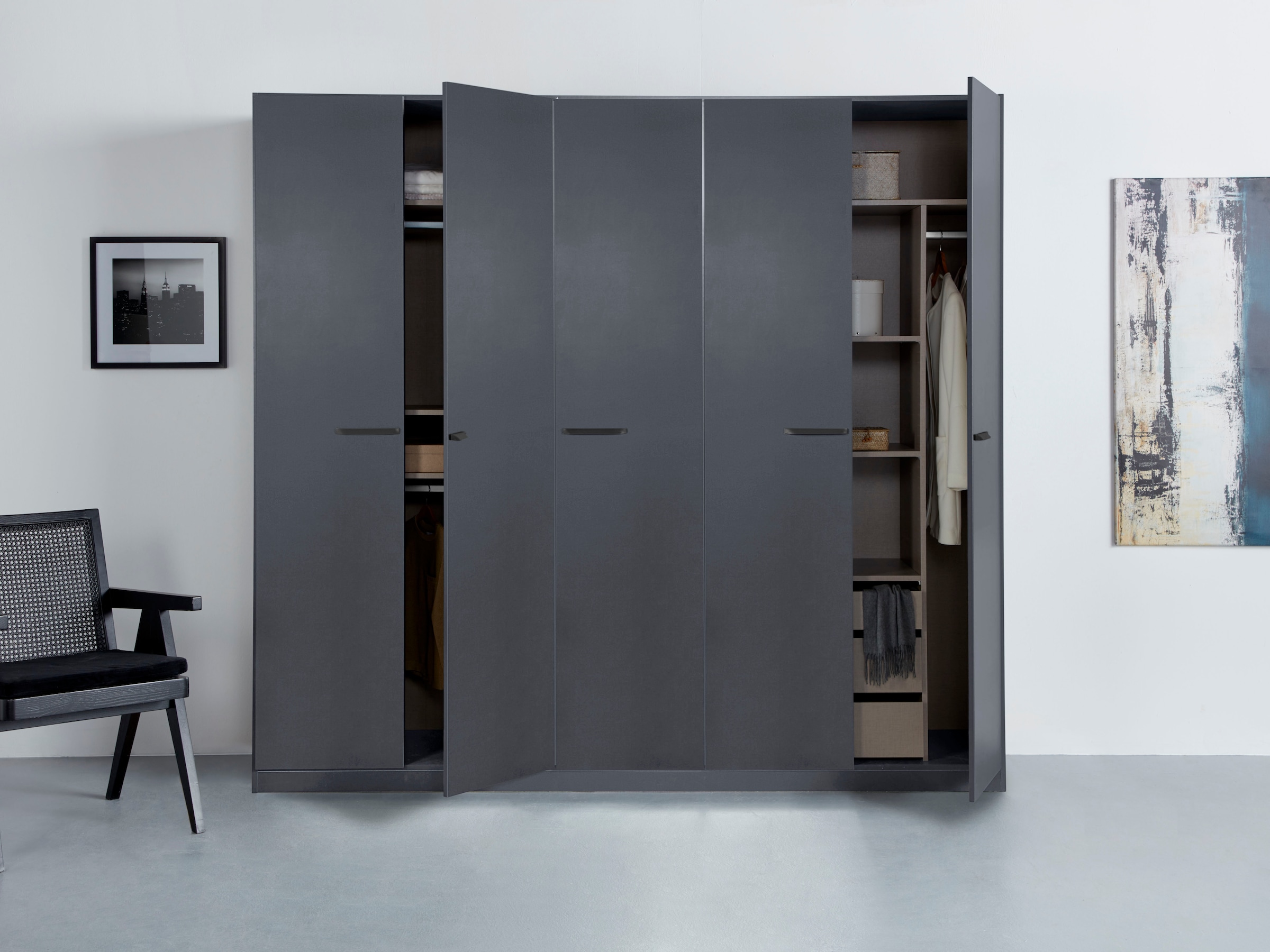 rauch Drehtürenschrank »Kleiderschrank Schrank Garderobe TOPSELLER OTELI inkl. Inneneinteilung«, mit 3 Innenschubladen extra Böden optional mit Spiegel MADE IN GERMANY