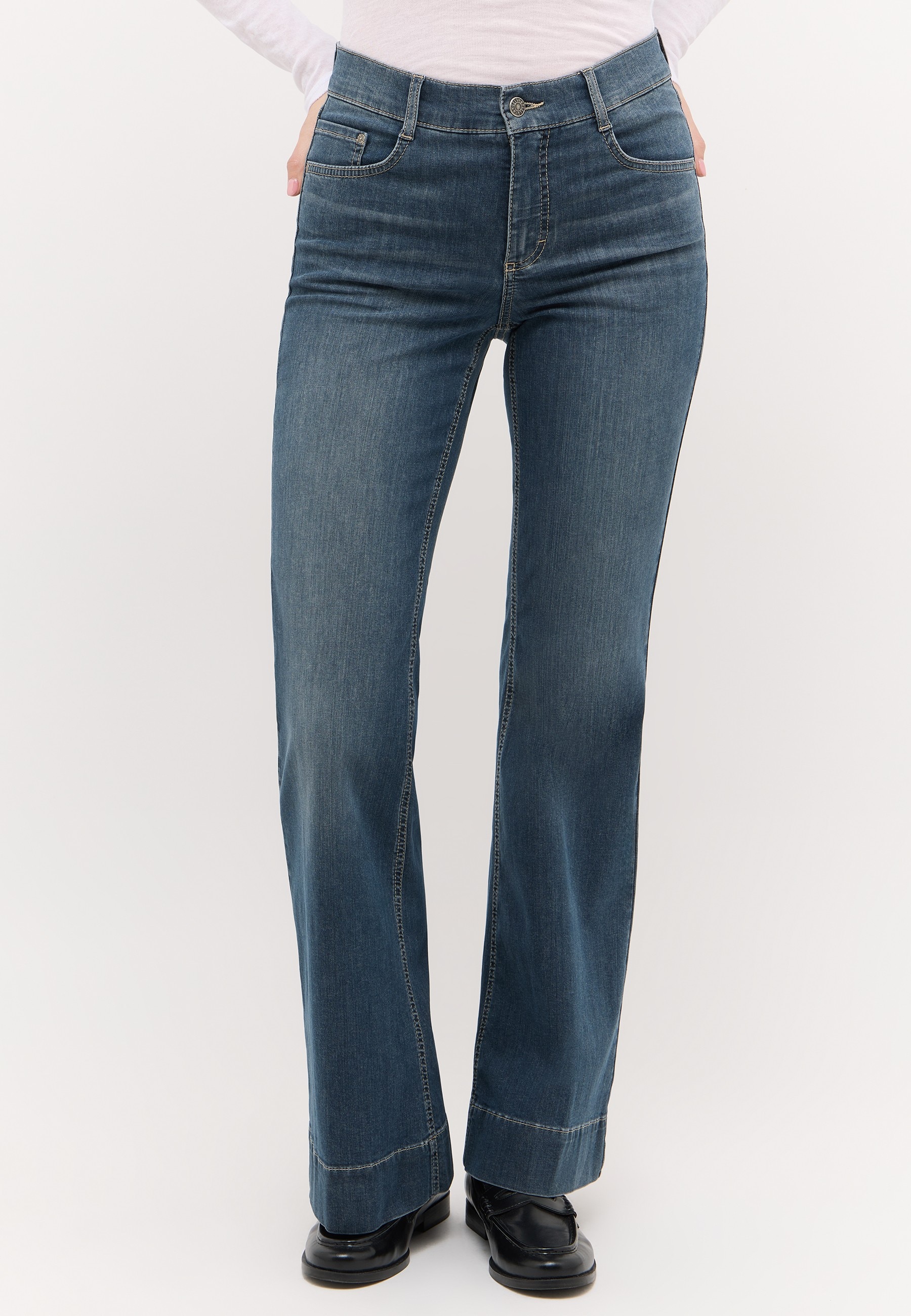 ANGELS Bootcut-Jeans "LUNA" mit ausgestelltem Bein, aus Baumwollmix mit Stretch